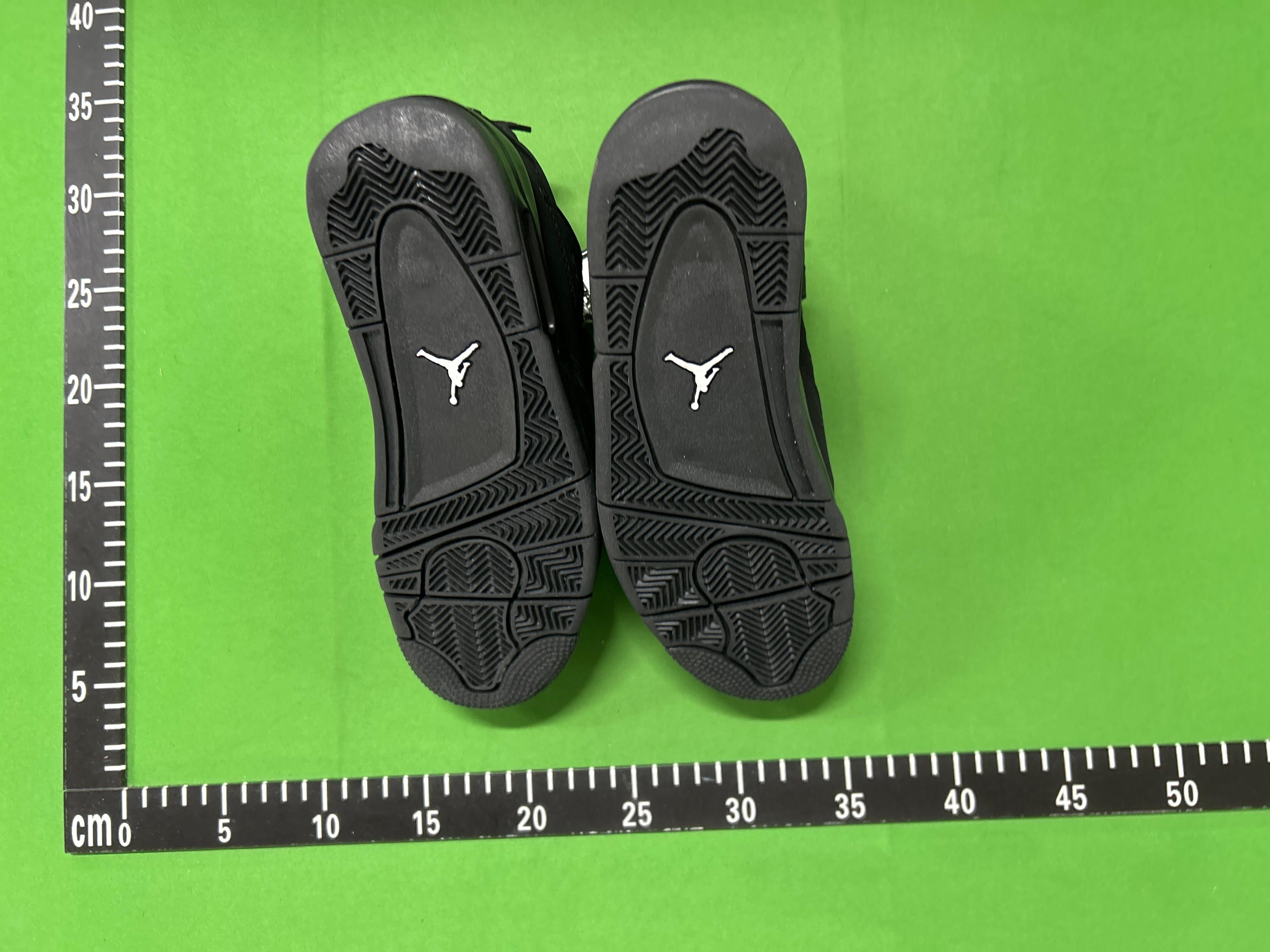 Foto QC 6 de Jordan 4 Retro Black Cat CU1110-010