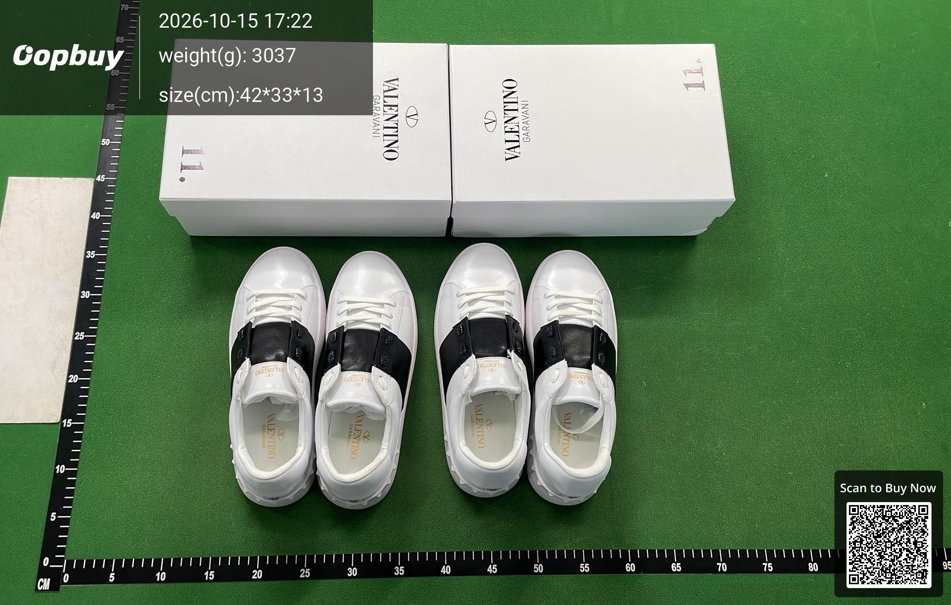 Foto QC 1 de Valentino Rockstud Untitled Low Triple Black 7Y2S0931BXE-0NO