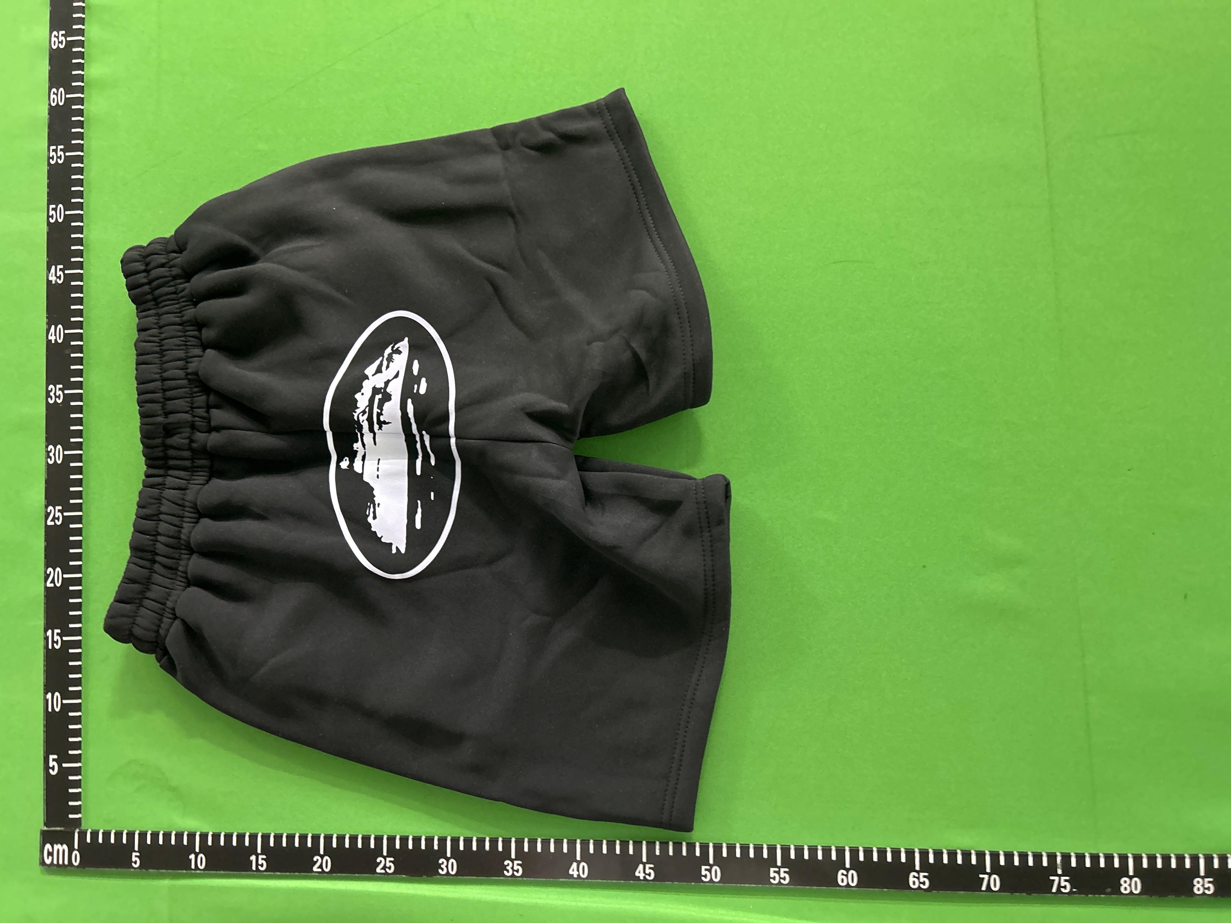 Foto QC 8 de Corteiz Alcatraz Sweat Shorts Black