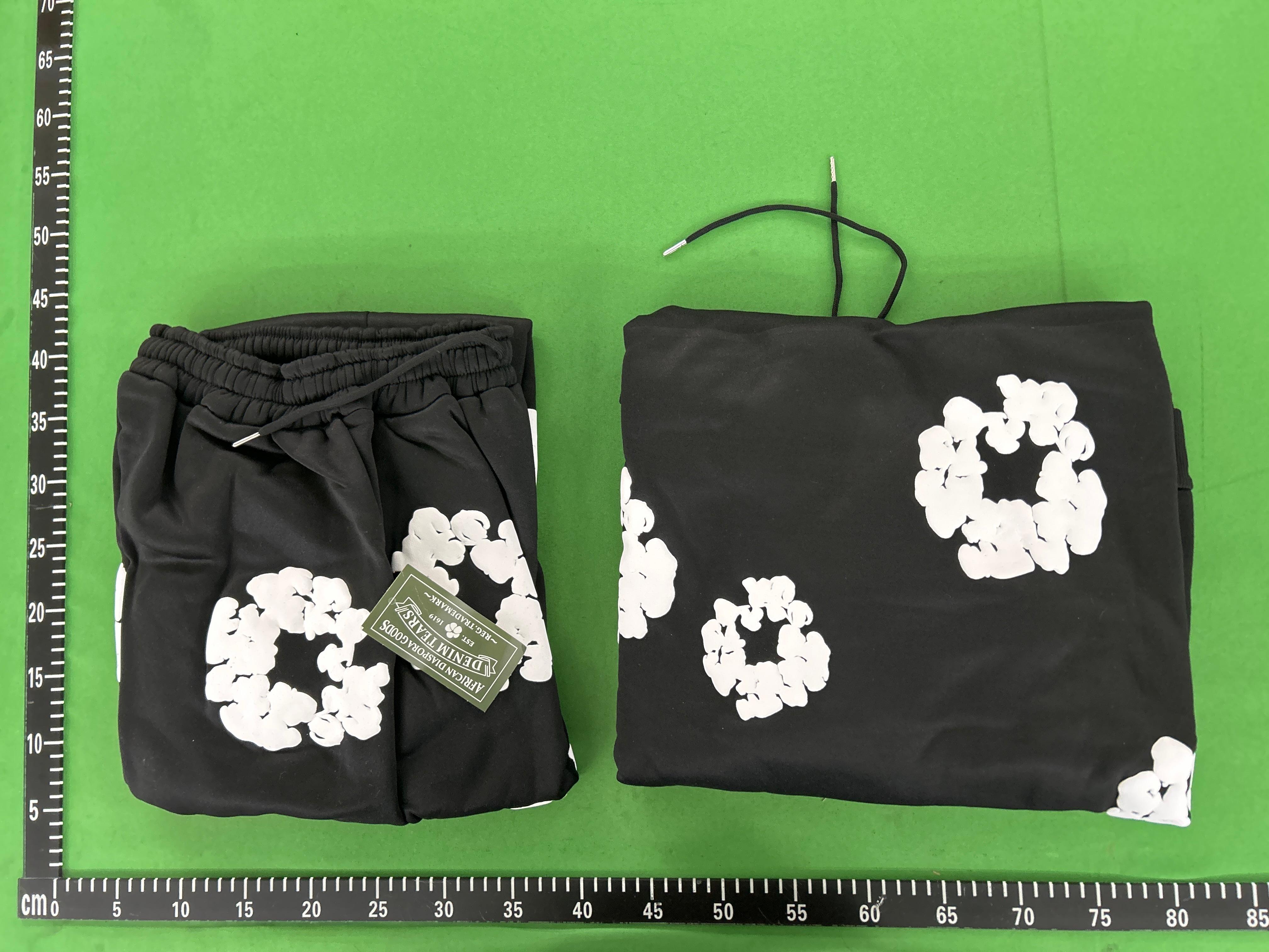 Foto QC 1 de Denim Tears Cotton Wreath Sweater Puff Print White