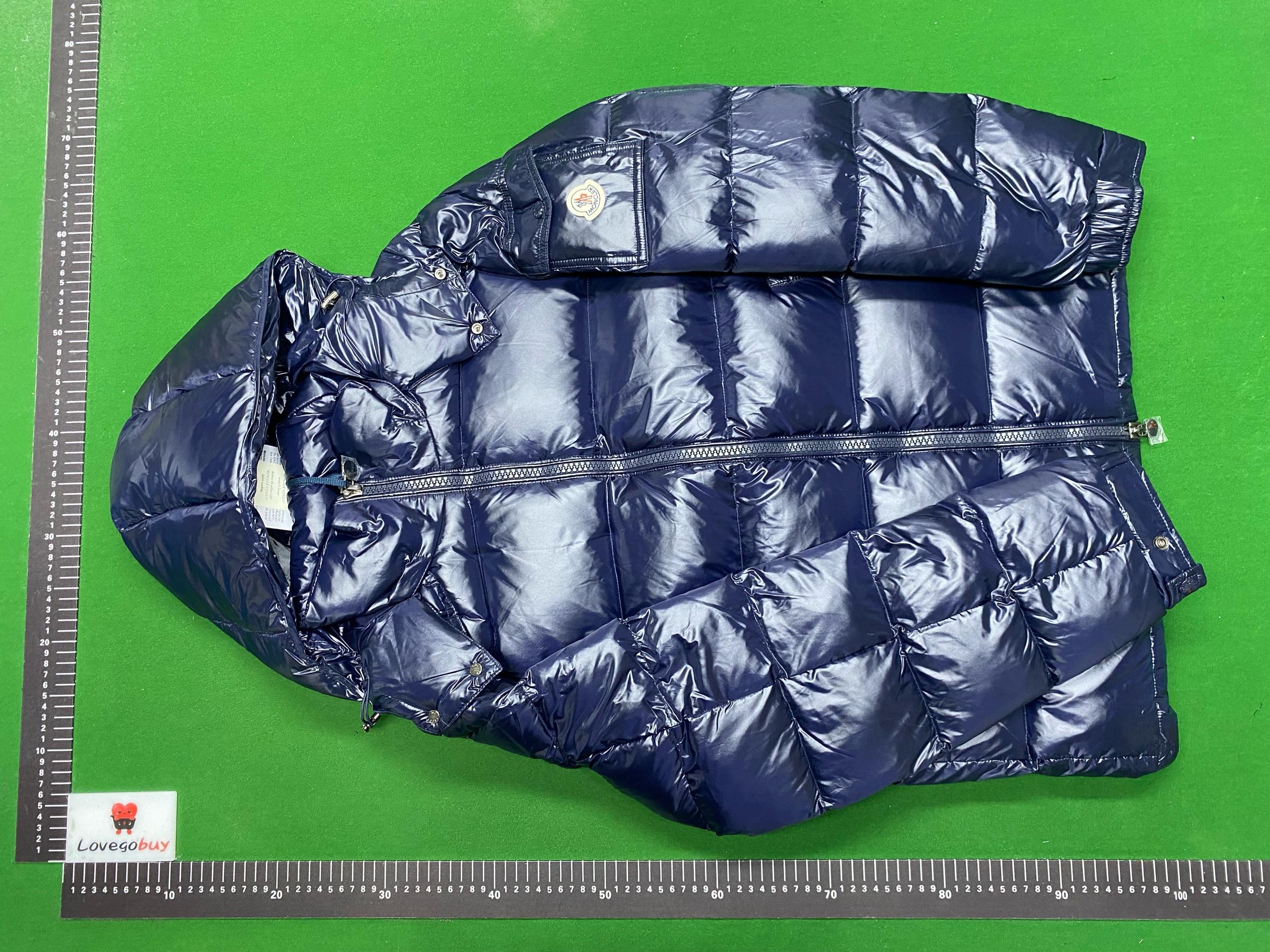 Foto QC 2 de Moncler Maya Down Puffer Jacket Navy