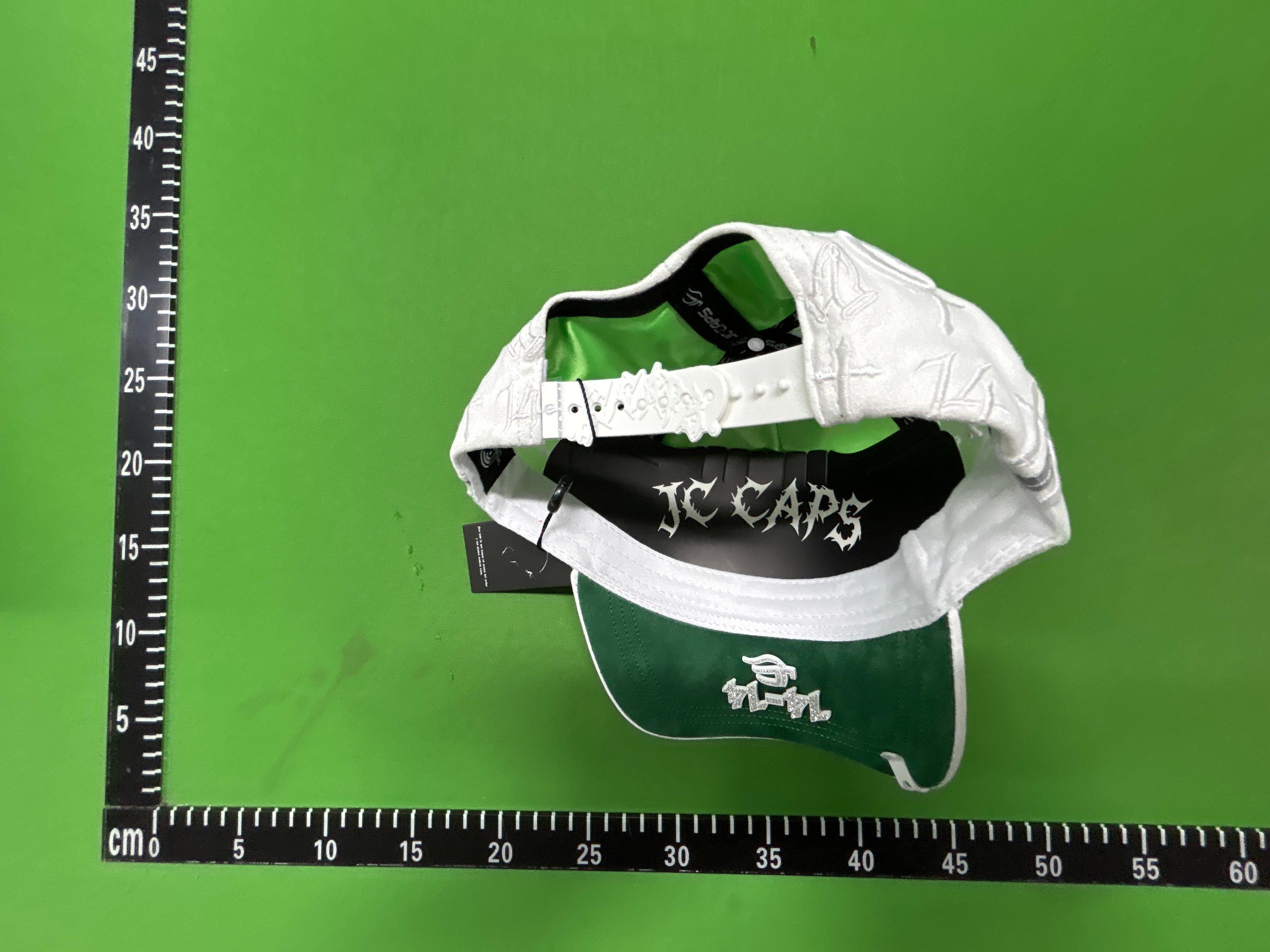 Foto QC 3 de Dandy Hats Sad Boyz Cap Black