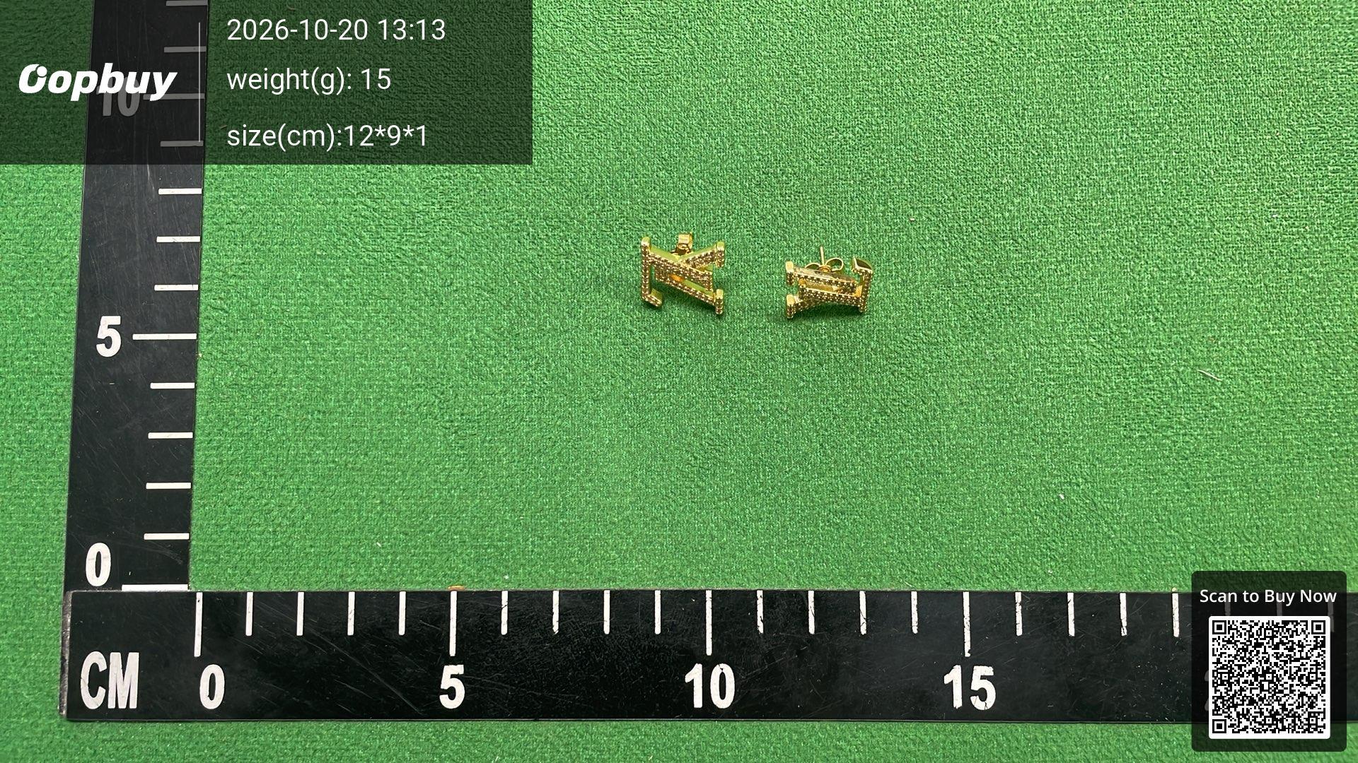 Foto QC 6 de Louis Vuitton Louise by Night Hoop Earrings Metal Strass Gold