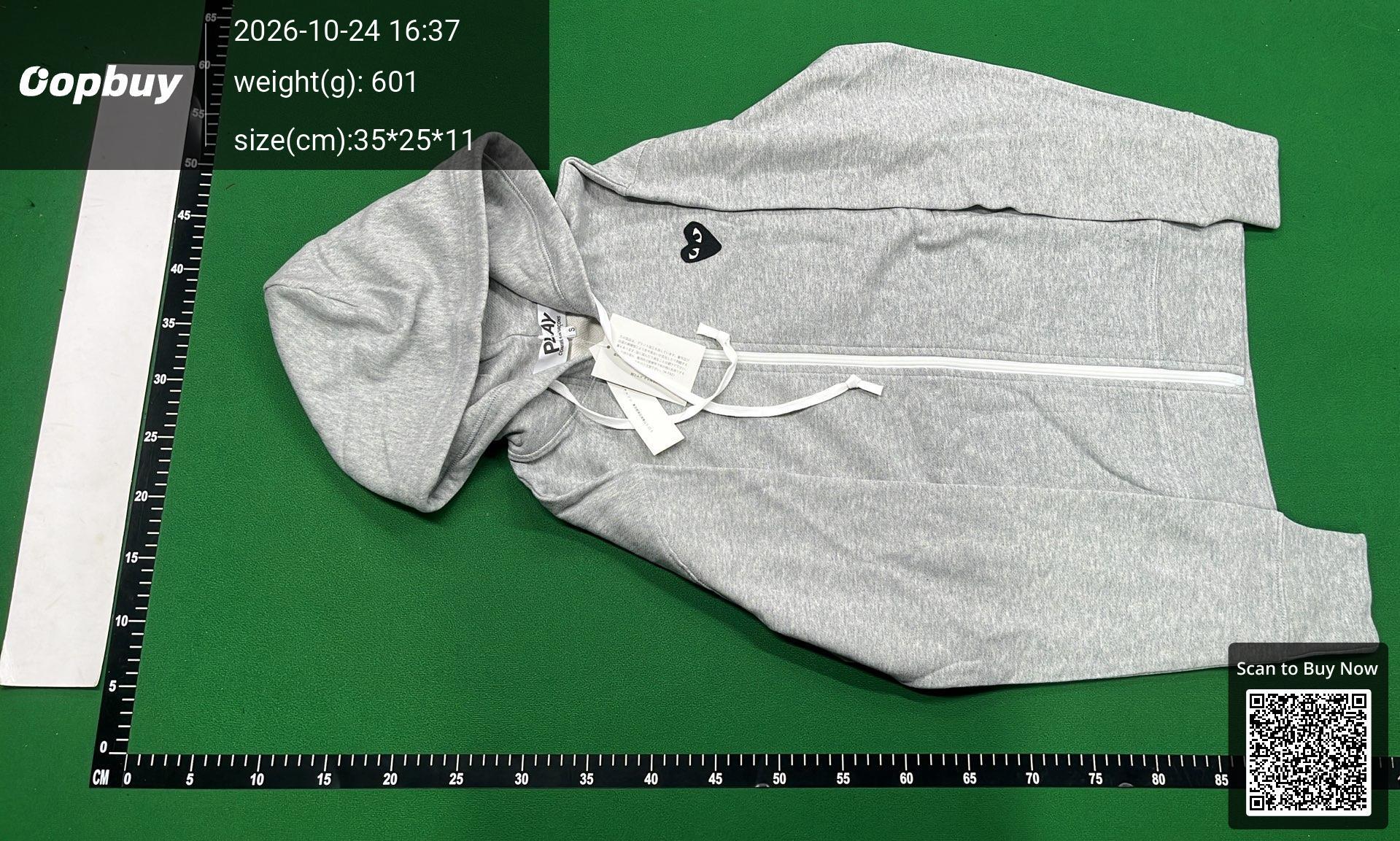 Foto QC 2 de Comme des Garcons Play Heart Logo Zip-Up Jacket Blue