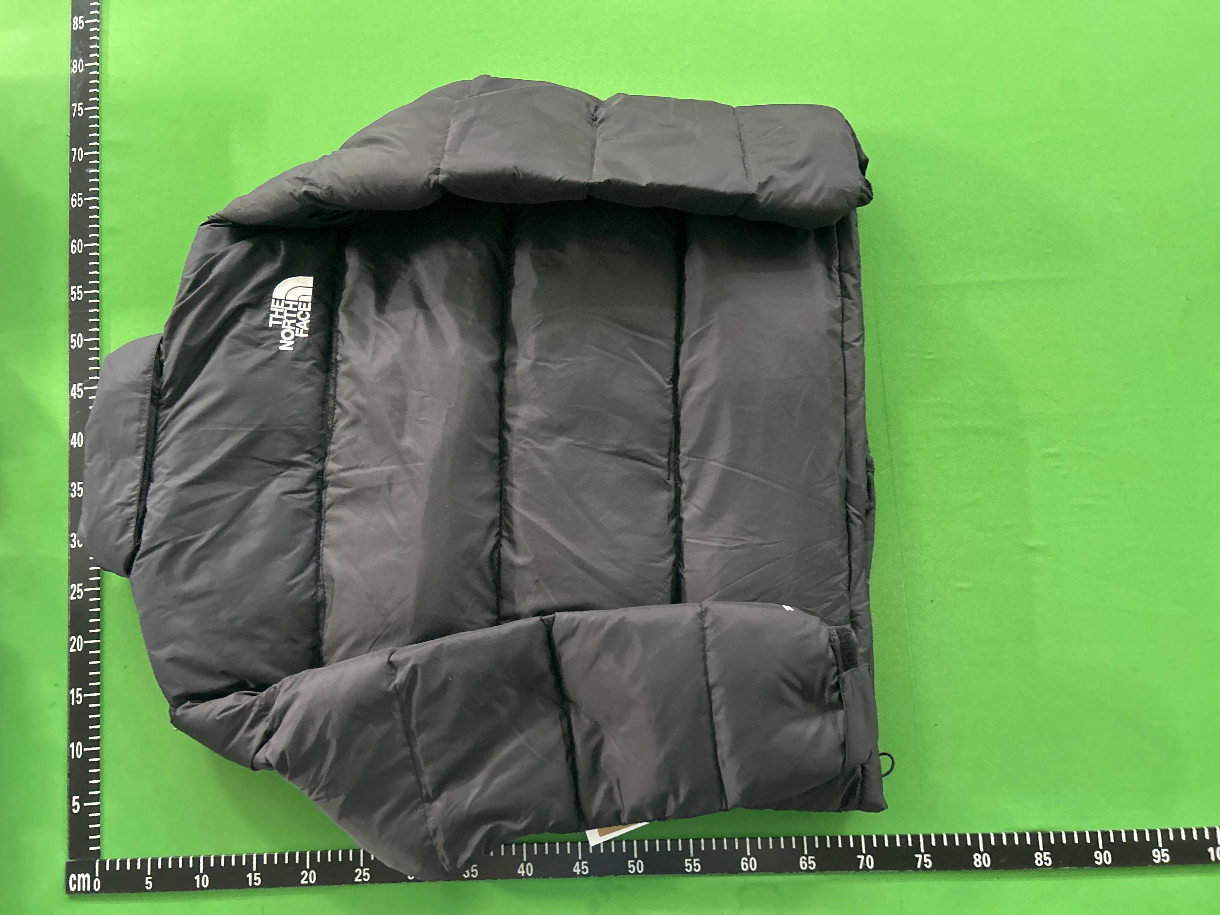 Foto QC 4 de The North Face YCC Down Jacket Packable Hooded Goose Down Black