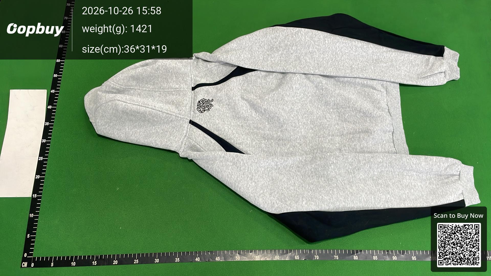 Foto QC 3 de Mertra Sweat Shorts Embroidered Logo Grey