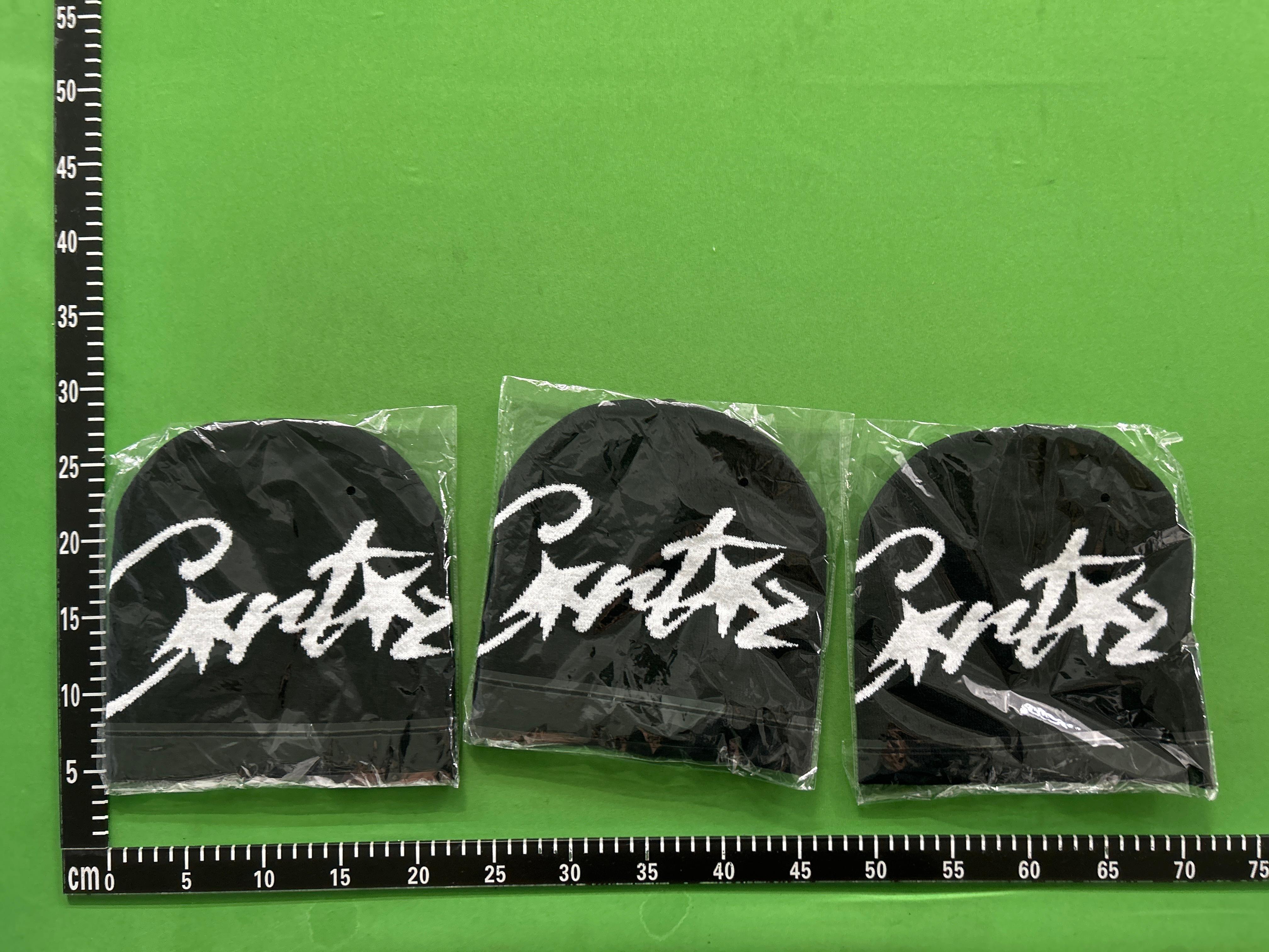 Foto QC 2 de Corteiz Script Beanie Grey