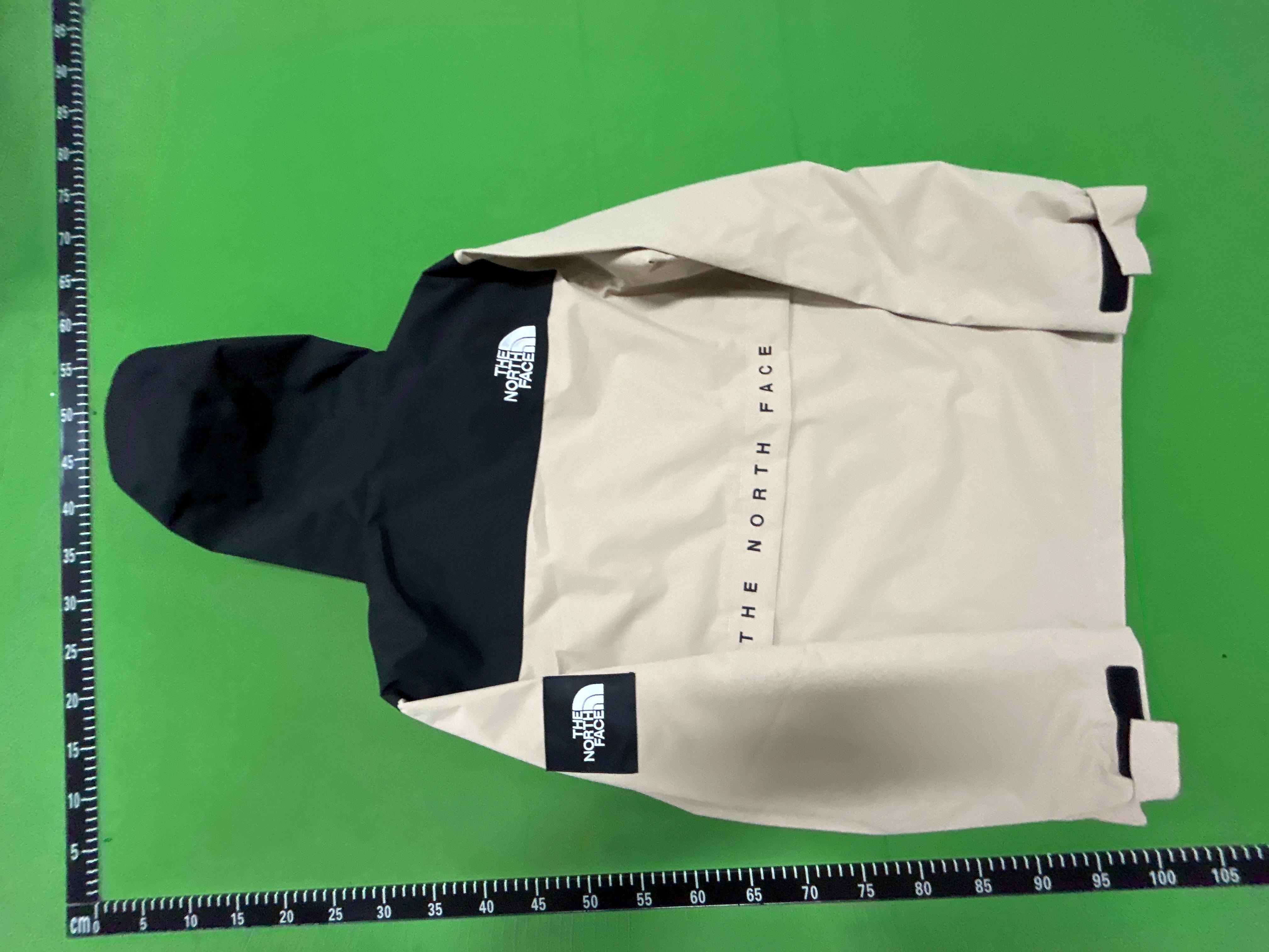 Foto QC 4 de The North Face Hooded Jacket Windbreaker Waterproof Black