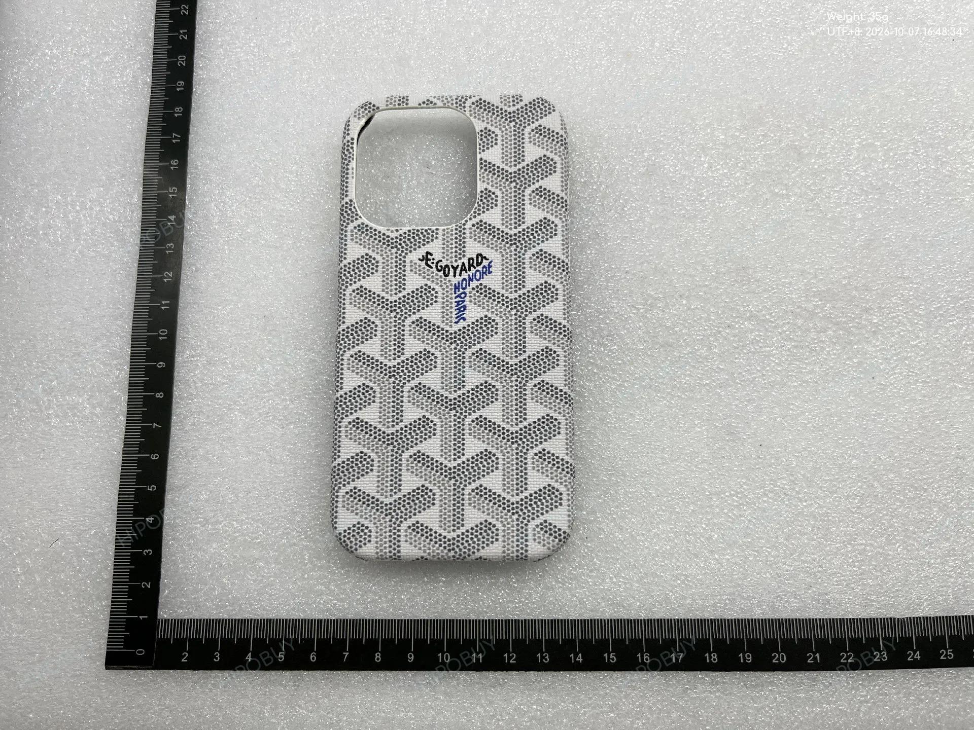 Foto QC 6 de Goyard Leather Case for iPhone X Yellow