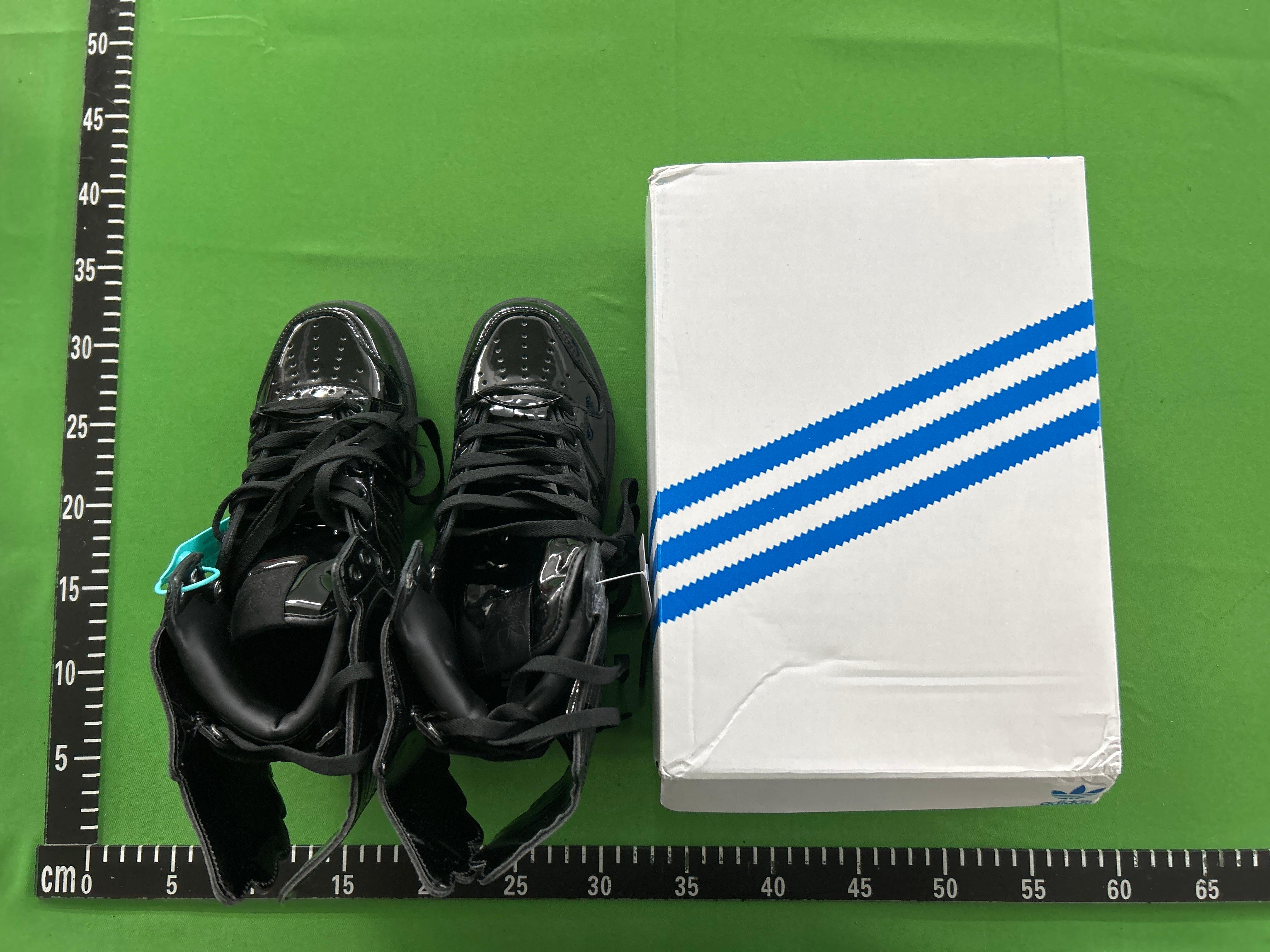 Foto QC 2 de adidas Forum JS Wings 4.0 High Jeremy Scott Cloud White GX9445