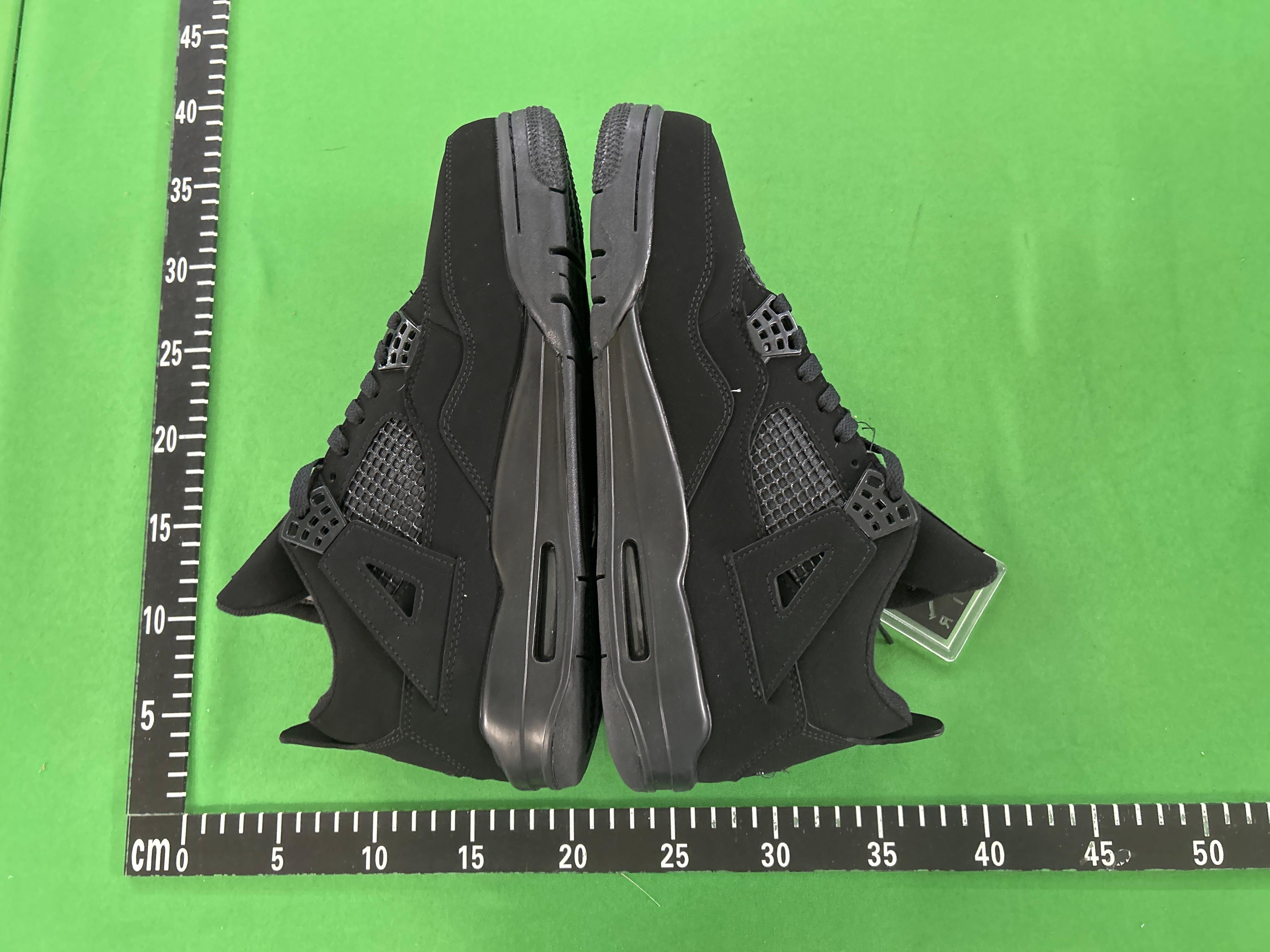 Foto QC 4 de Jordan 4 Retro Black Cat FV5029-010