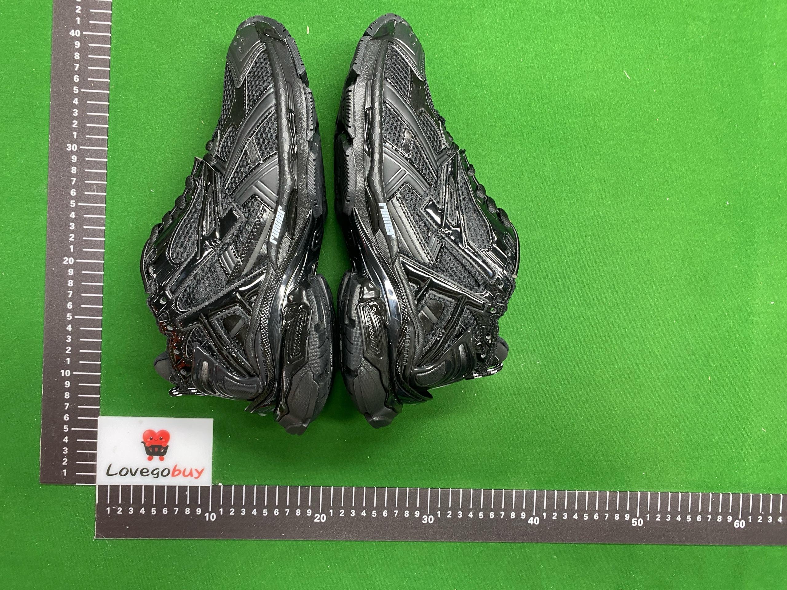Foto QC 2 de Balenciaga Runner Kith White Burgundy 677403 W3RBB 9069