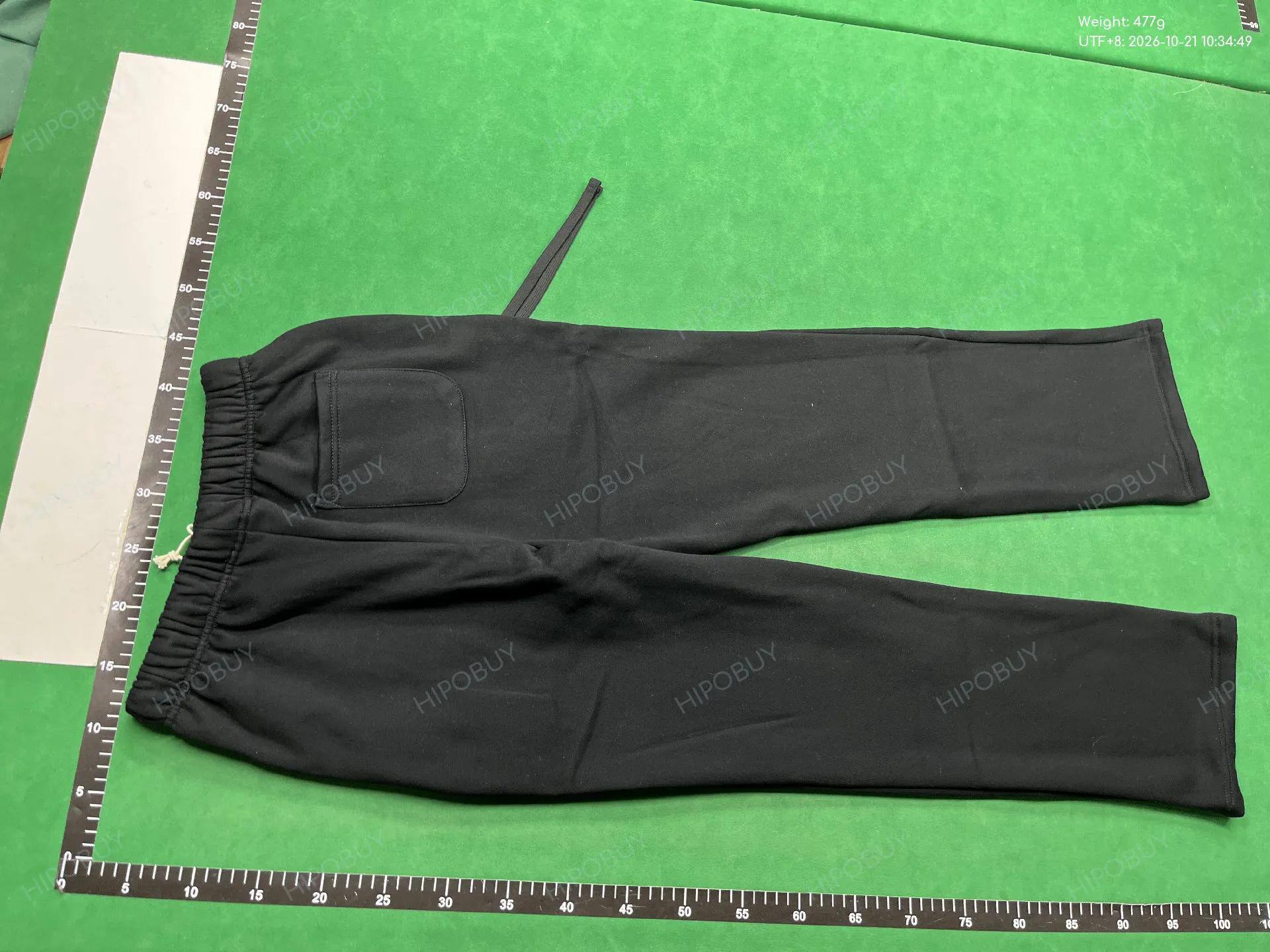 Foto QC 7 de Fear of God Essentials Sweatpants Flocked Grey