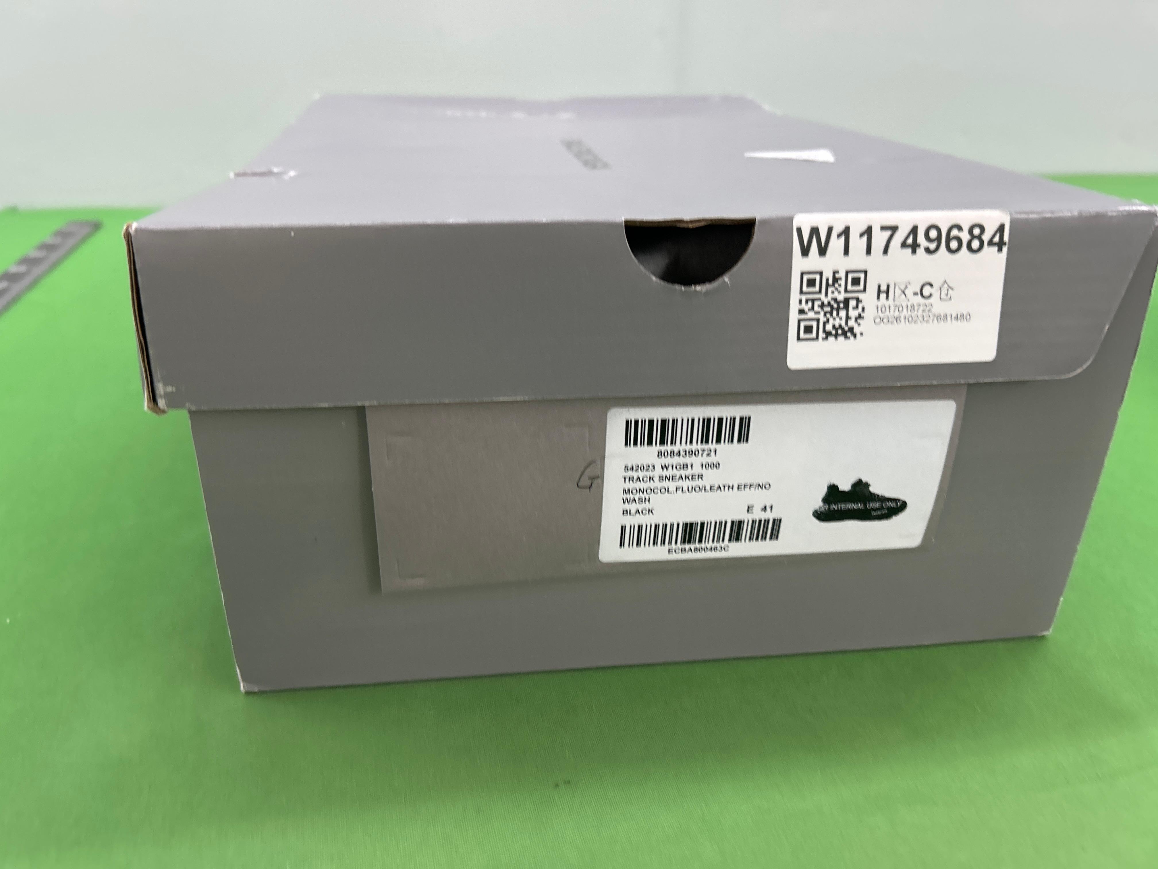 Foto QC 1 de Balenciaga Track Sneaker Black 542023 W1GB1 1000