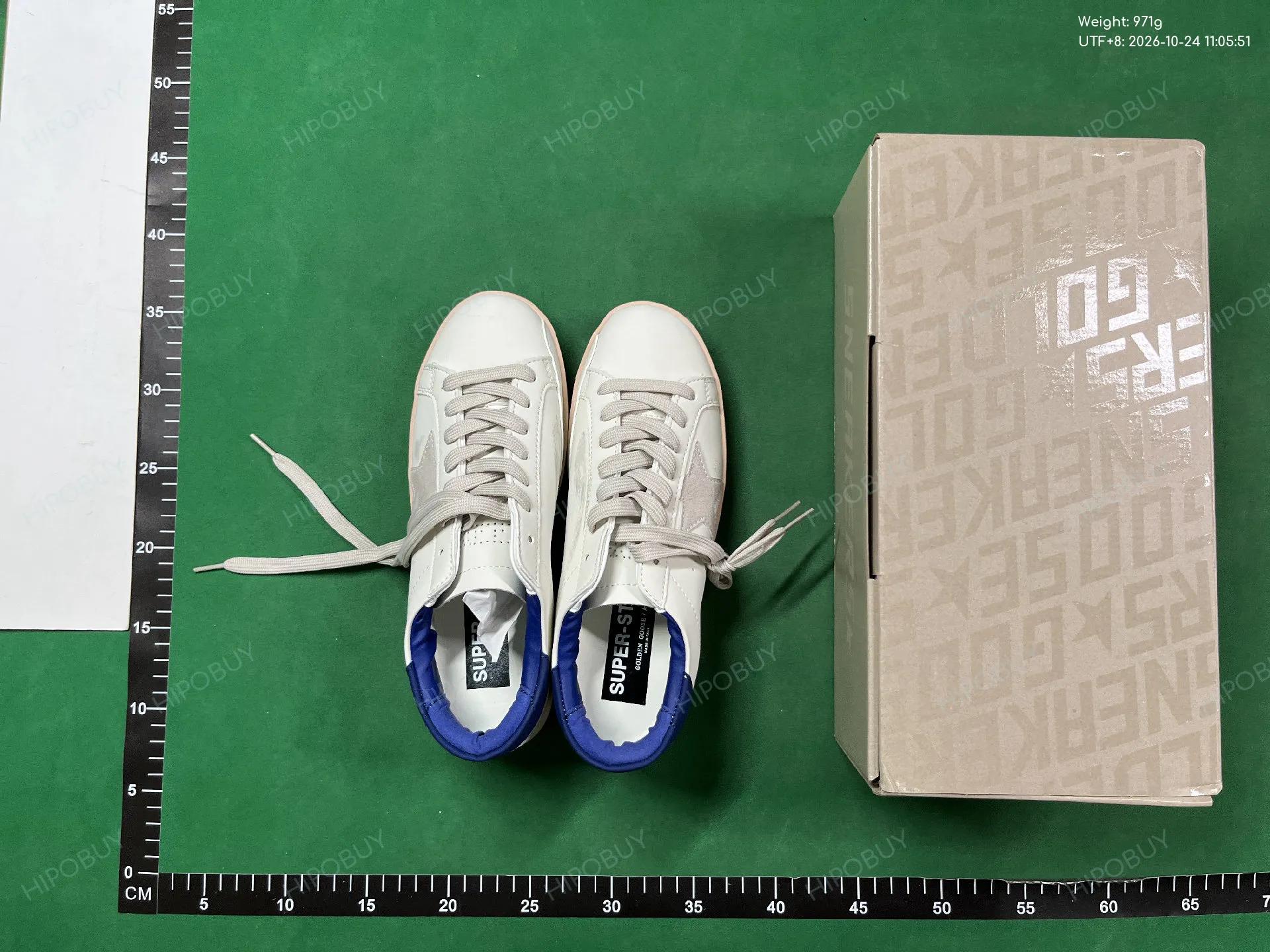 Foto QC 1 de Christian Louboutin Louis Junior Spikes Suede Low-Top Sneakers Blue