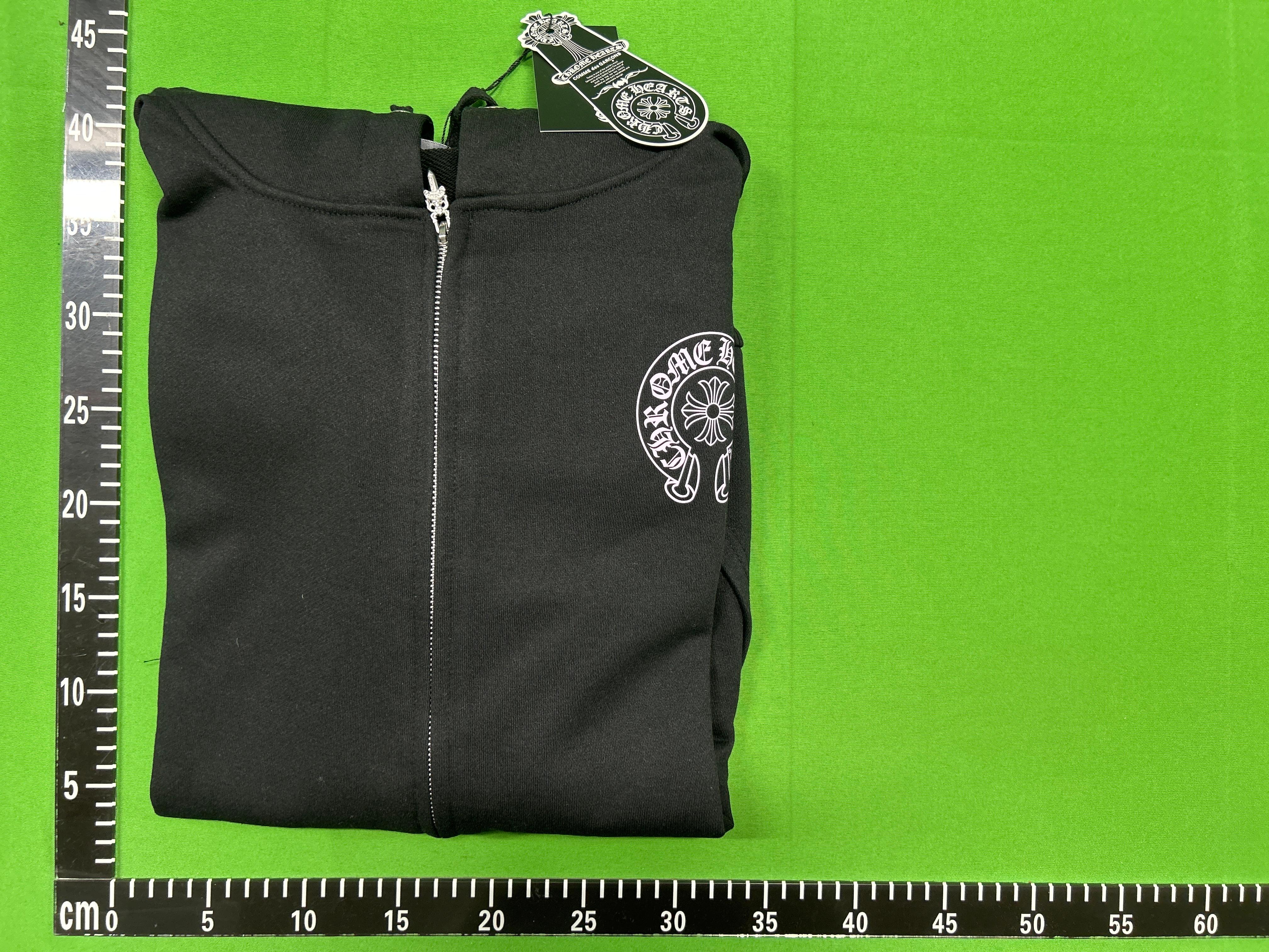 Foto QC 7 de Chrome Hearts Horse Shoe Hooded Jacket Logo Print Black