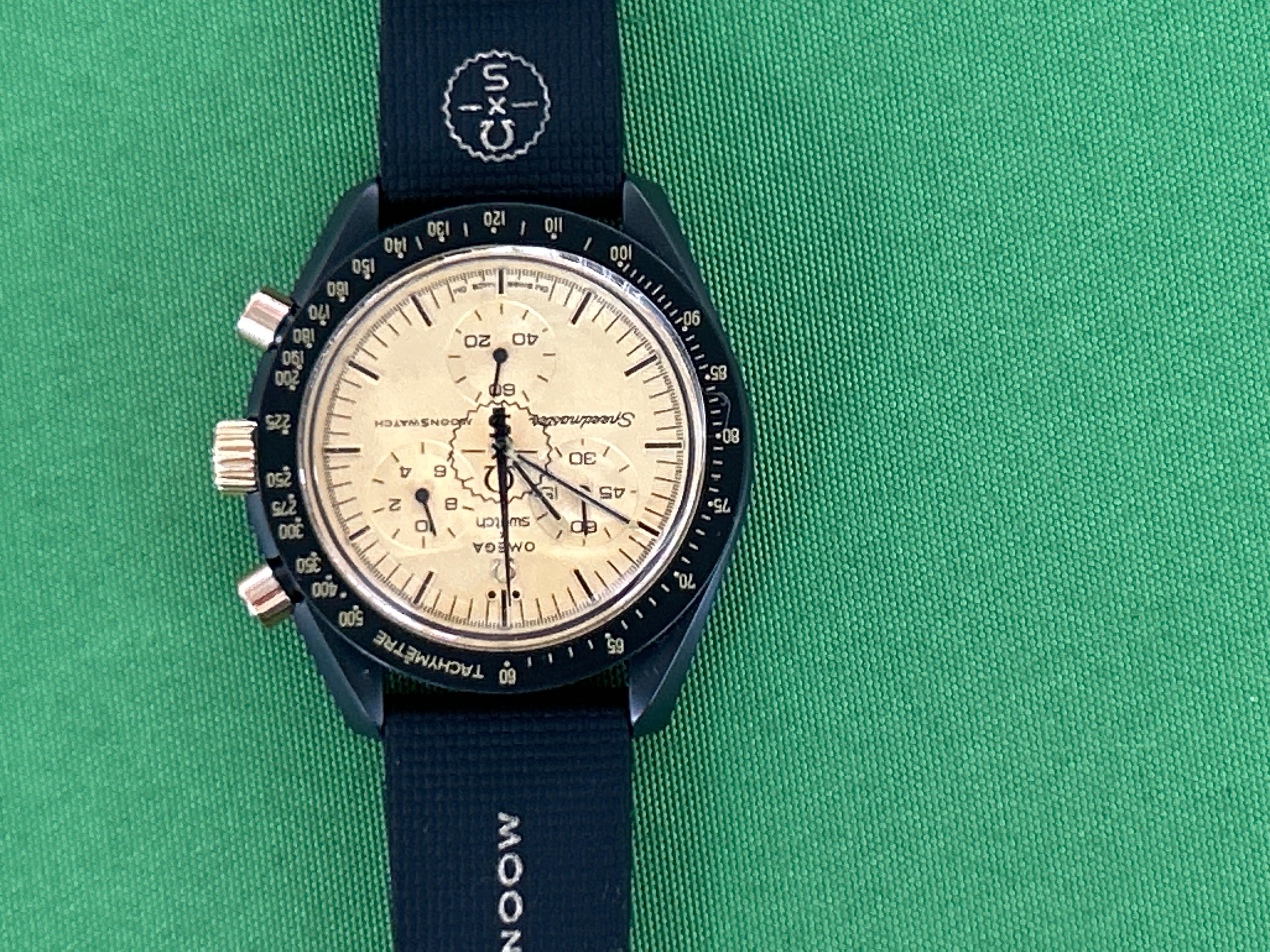 Foto QC 5 de Omega x Swatch Bioceramic MoonSwatch Mission to the Super Blue Moonphase SO33N100