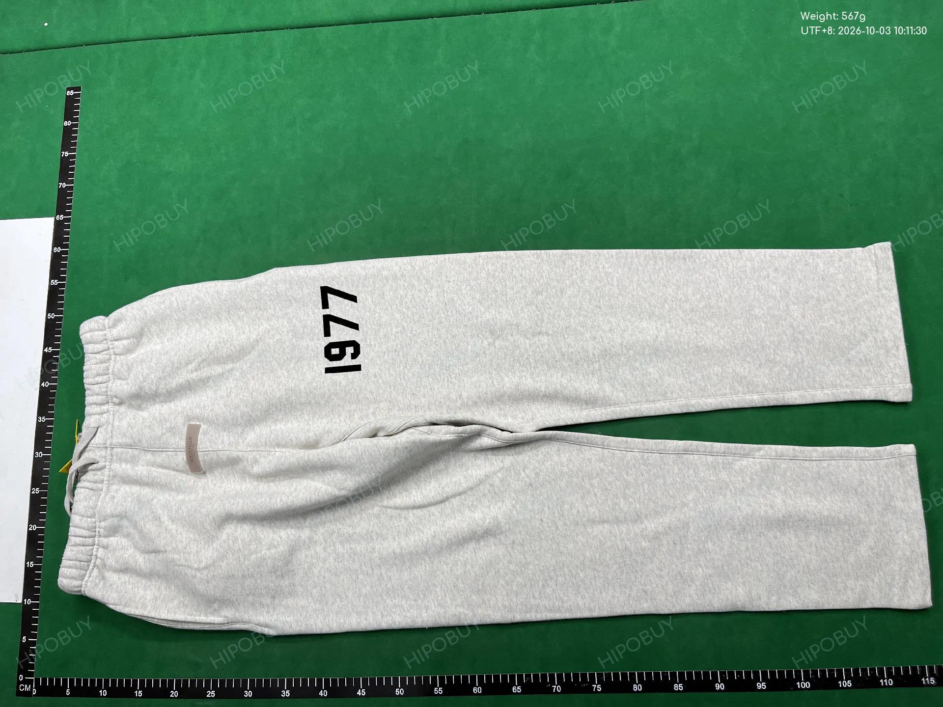 Foto QC 6 de Fear of God Essentials 1977 Sweatpants Black