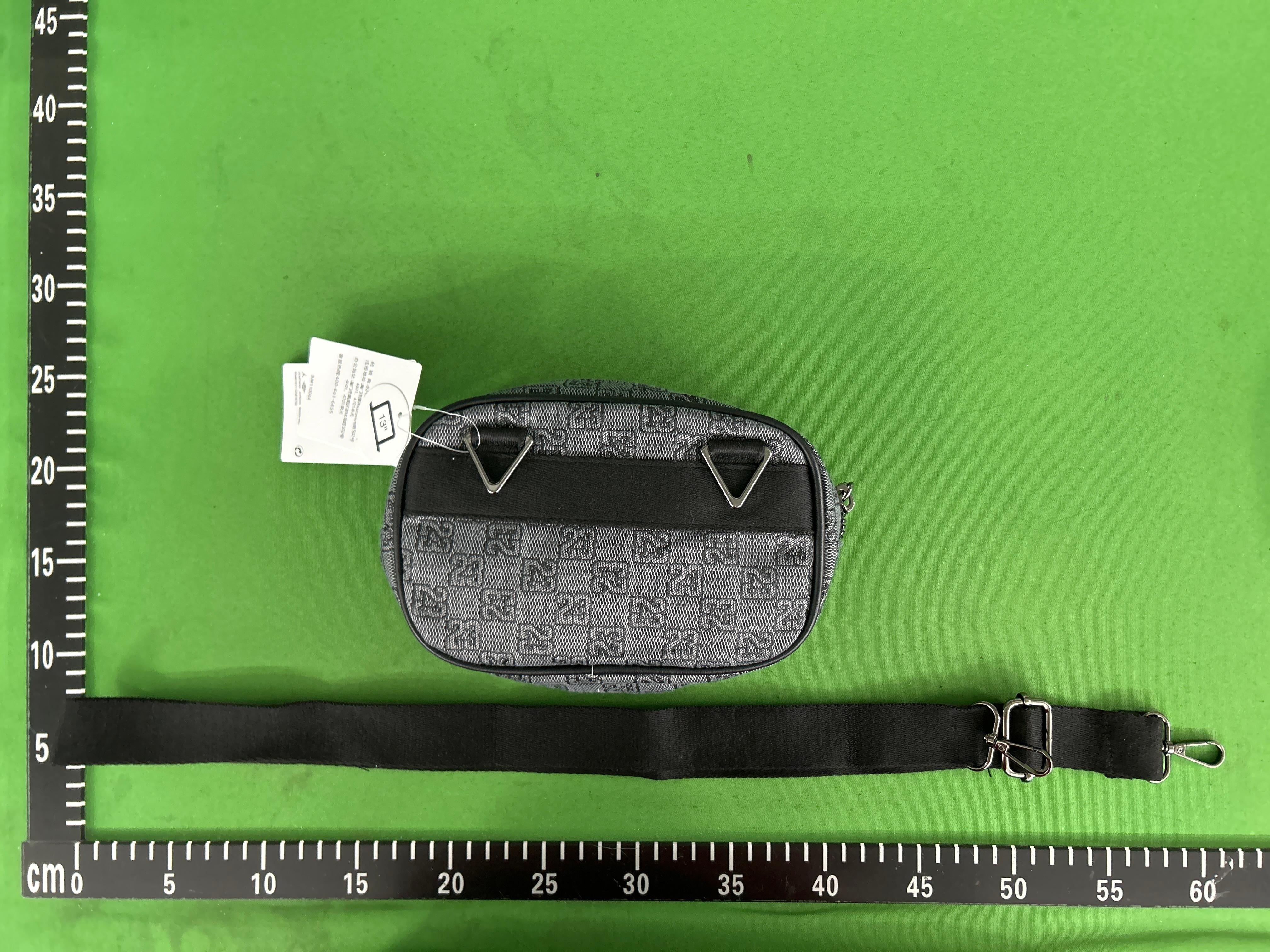 Foto QC 8 de Jordan Crossbody Bag Black