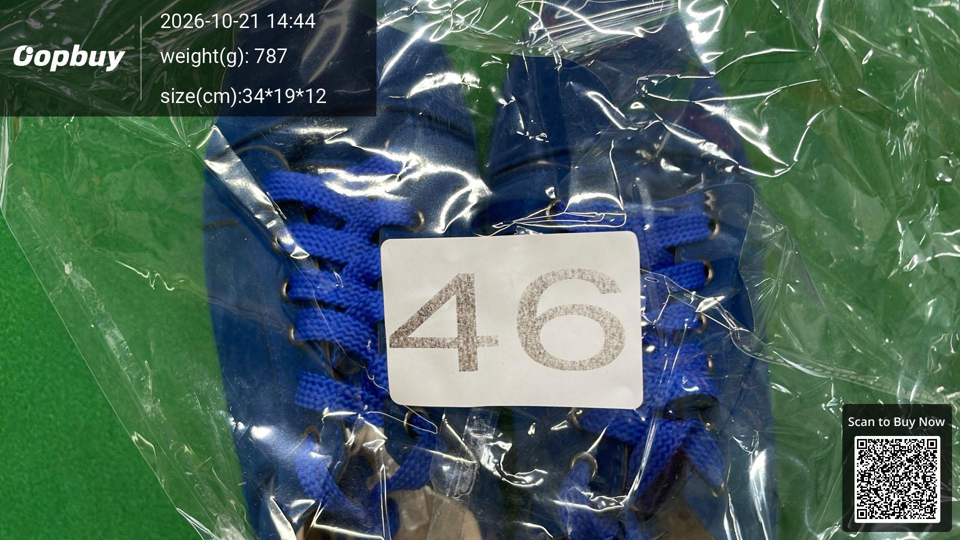 Foto QC 2 de Christian Louboutin Louis Junior Suede Low Top Sneakers