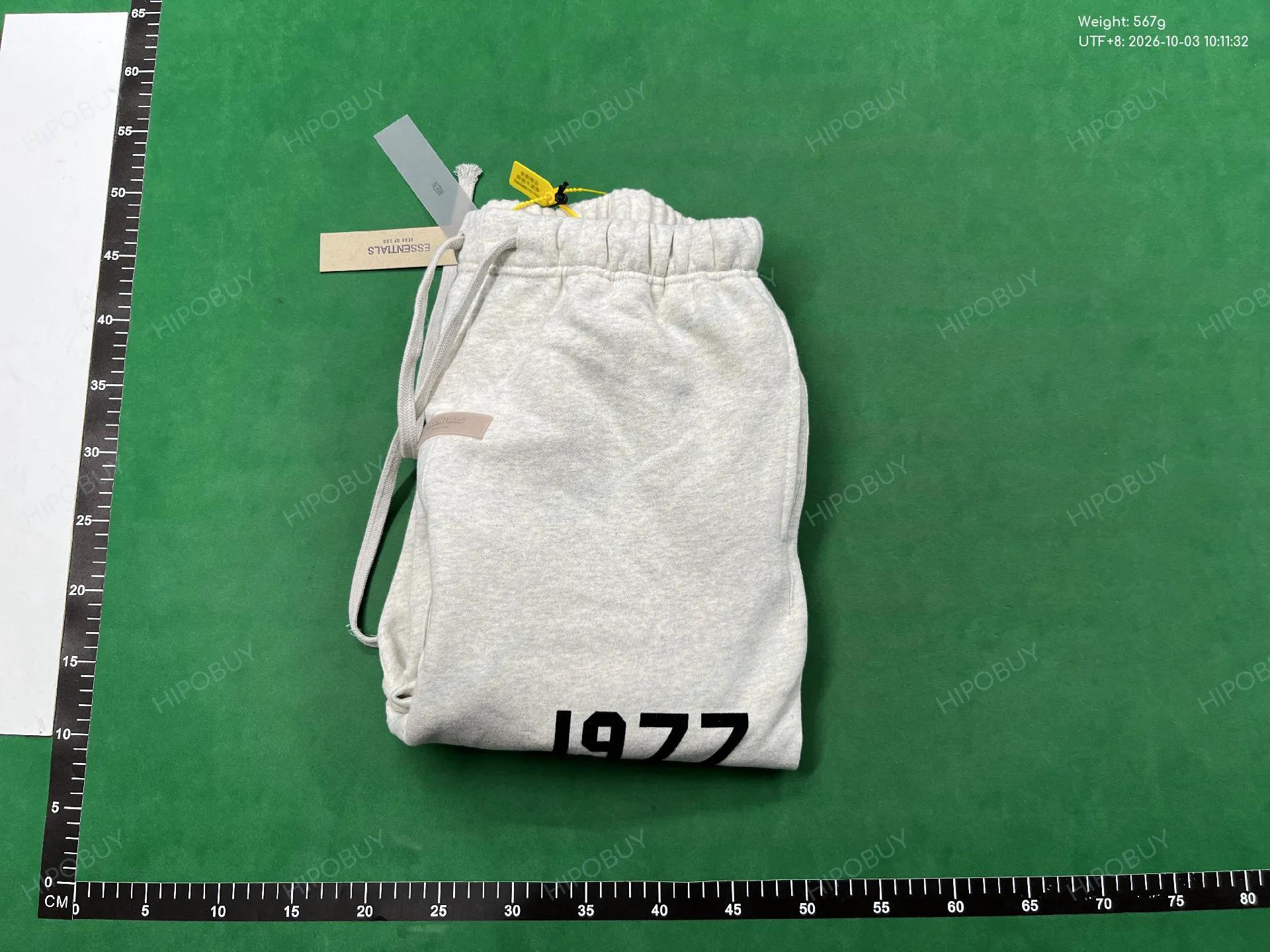 Foto QC 8 de Fear of God Essentials 1977 Sweatpants Black