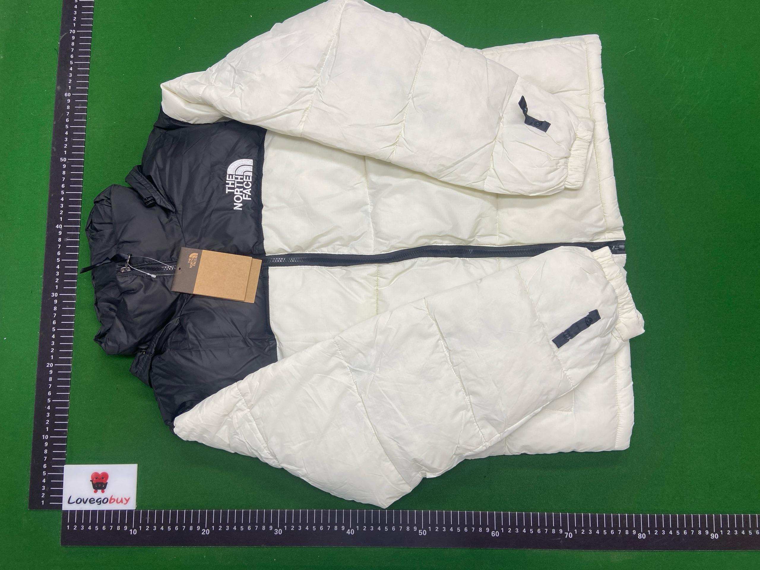 Foto QC 4 de The North Face 1996 Retro Nuptse Puffer Jacket Navy Black