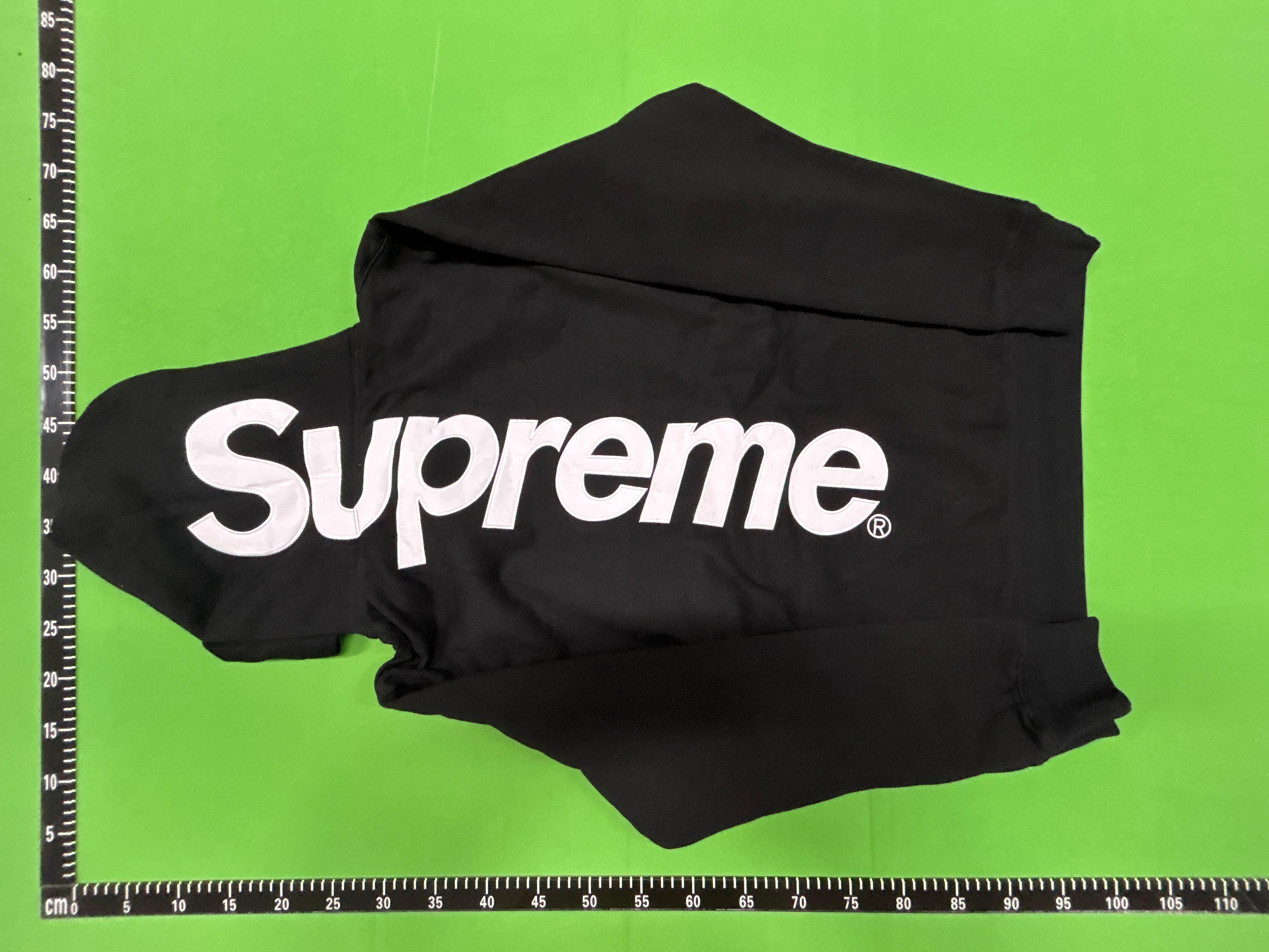 Foto QC 8 de Supreme Satin Applique Hooded Sweater Natural