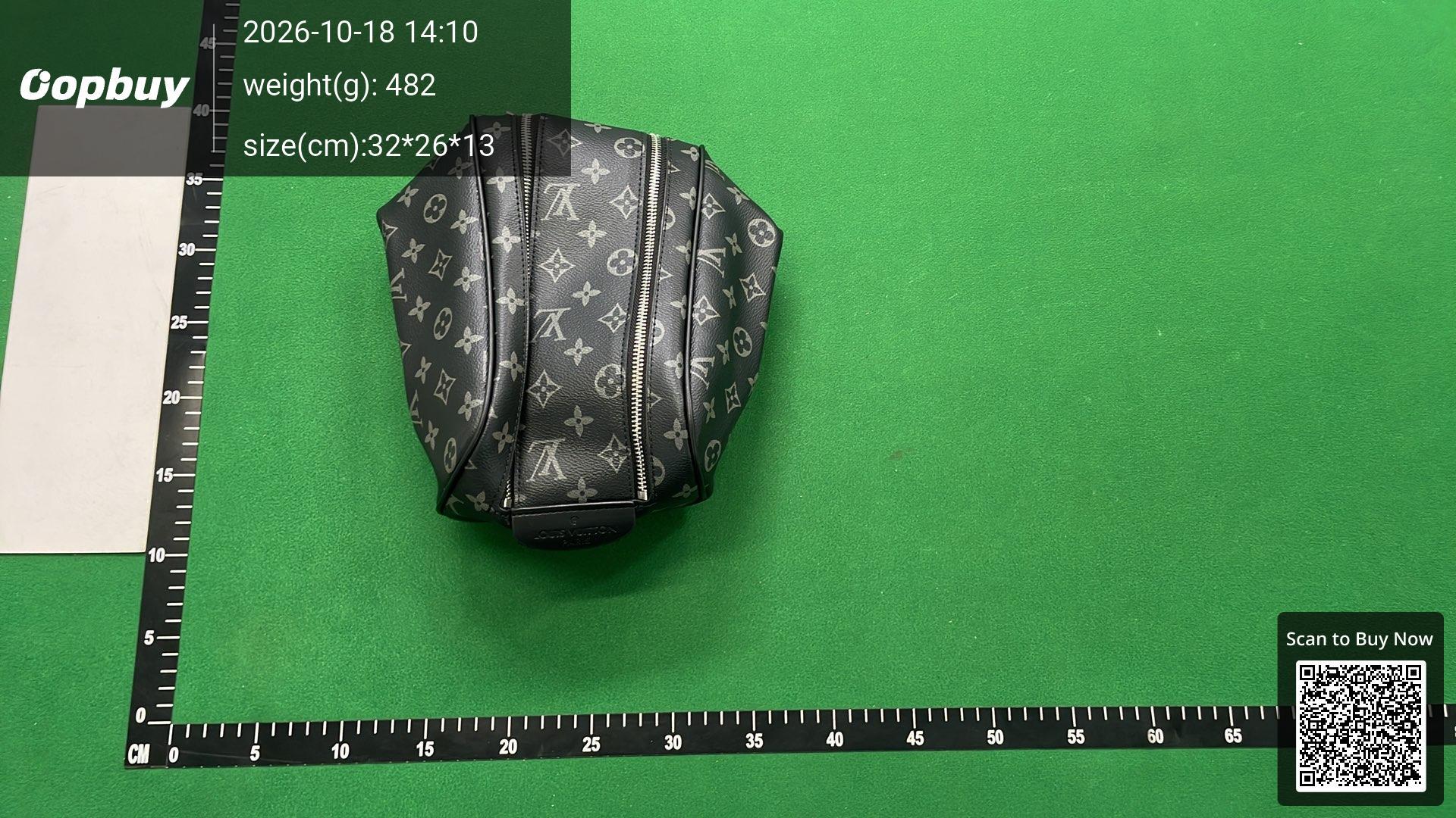 Foto QC 7 de Louis Vuitton Toiletry Bag 25 Damier Azur
