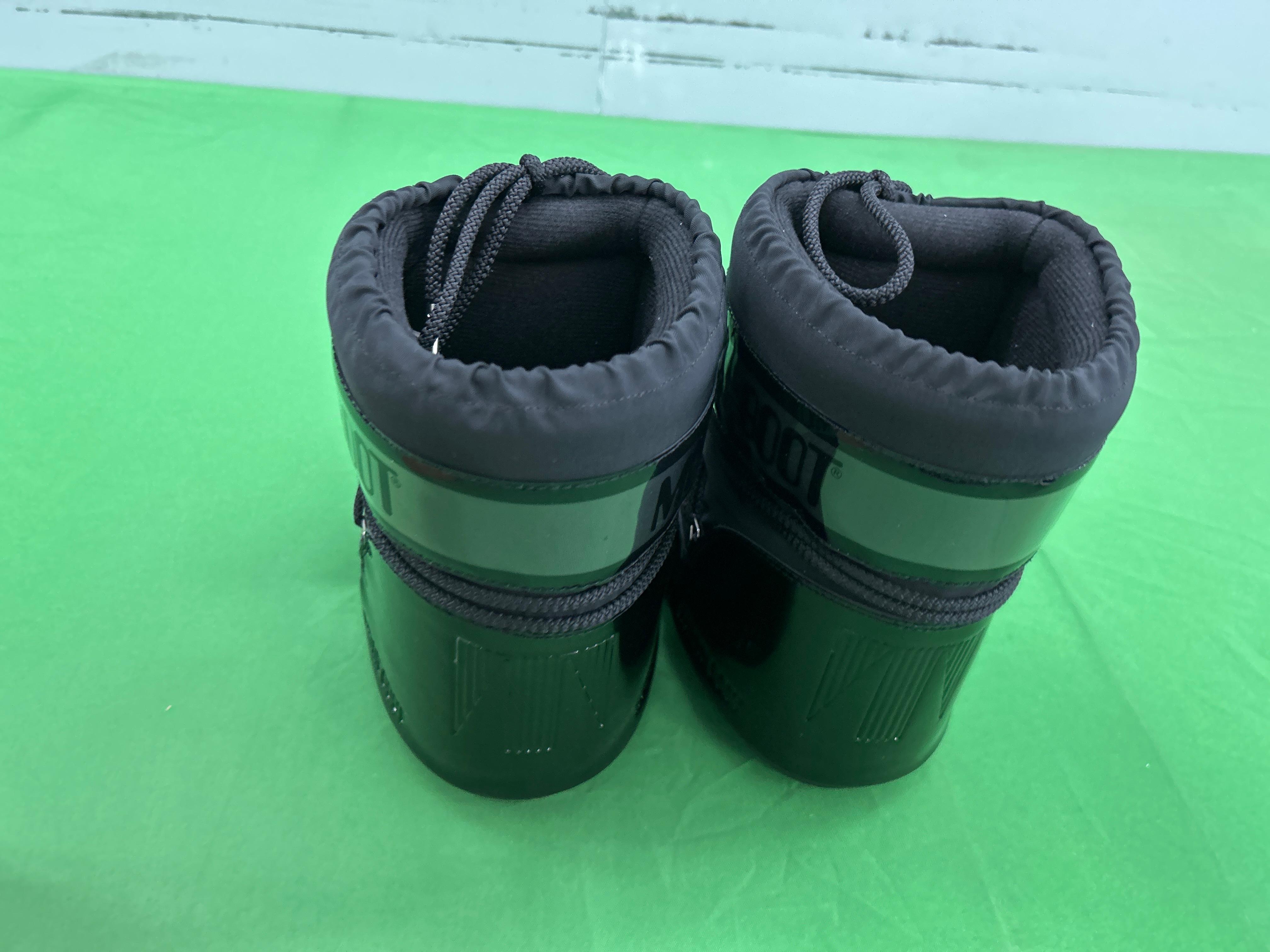 Foto QC 2 de Moon Boot Icon Faux Fur Snow Boots Black