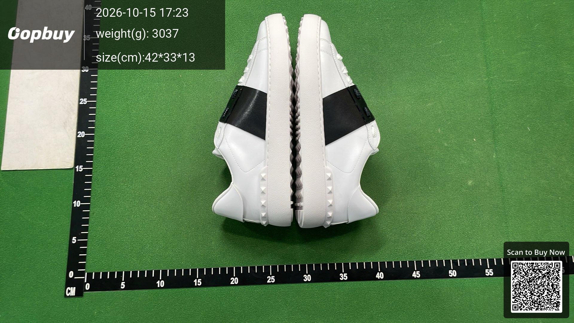 Foto QC 5 de Valentino Rockstud Untitled Low Triple Black 7Y2S0931BXE-0NO