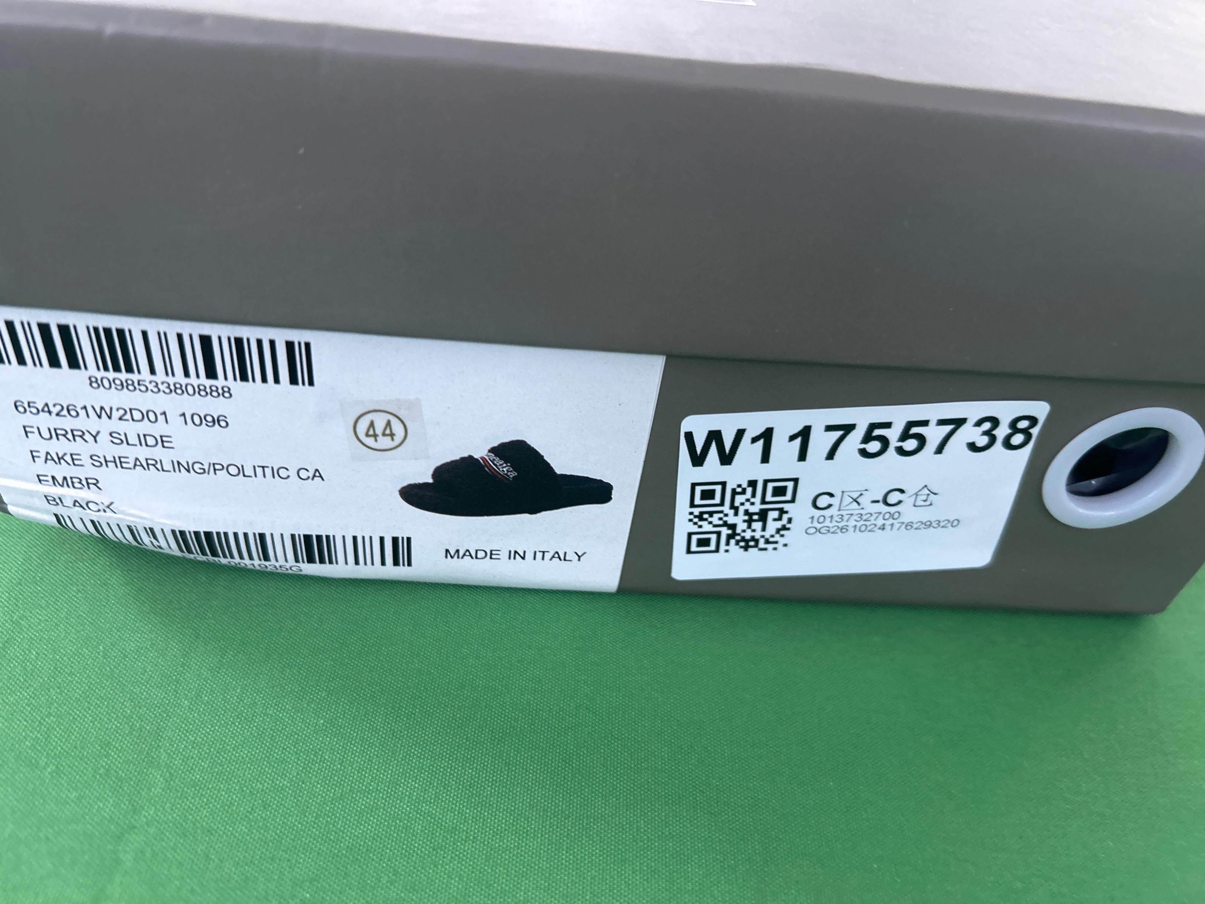 Foto QC 1 de Balenciaga Furry Slide Faux Fur Political Campaign Black