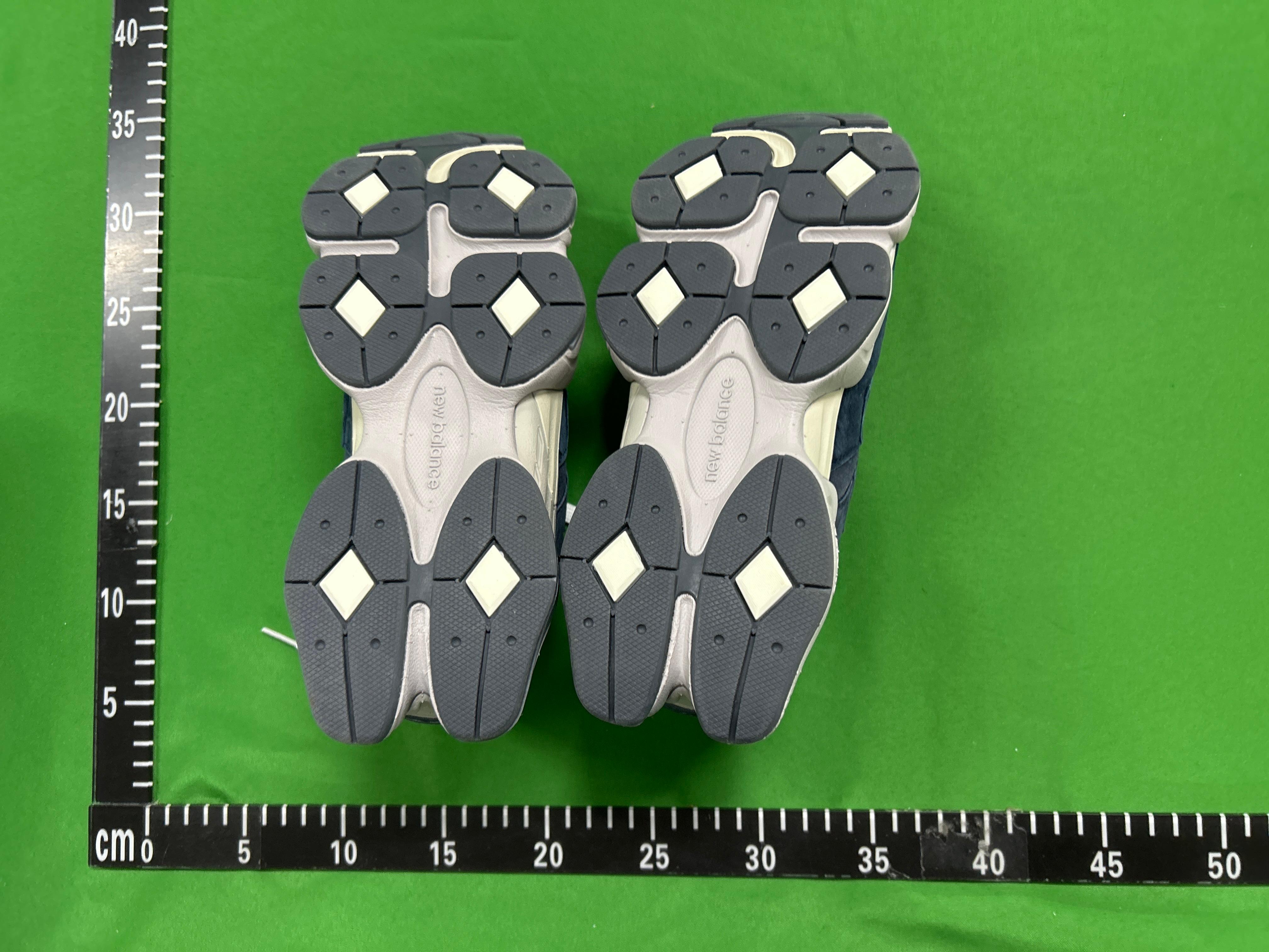 Foto QC 6 de New Balance 9060 Bricks & Wood Nothing Changed but the Address U9060BW1