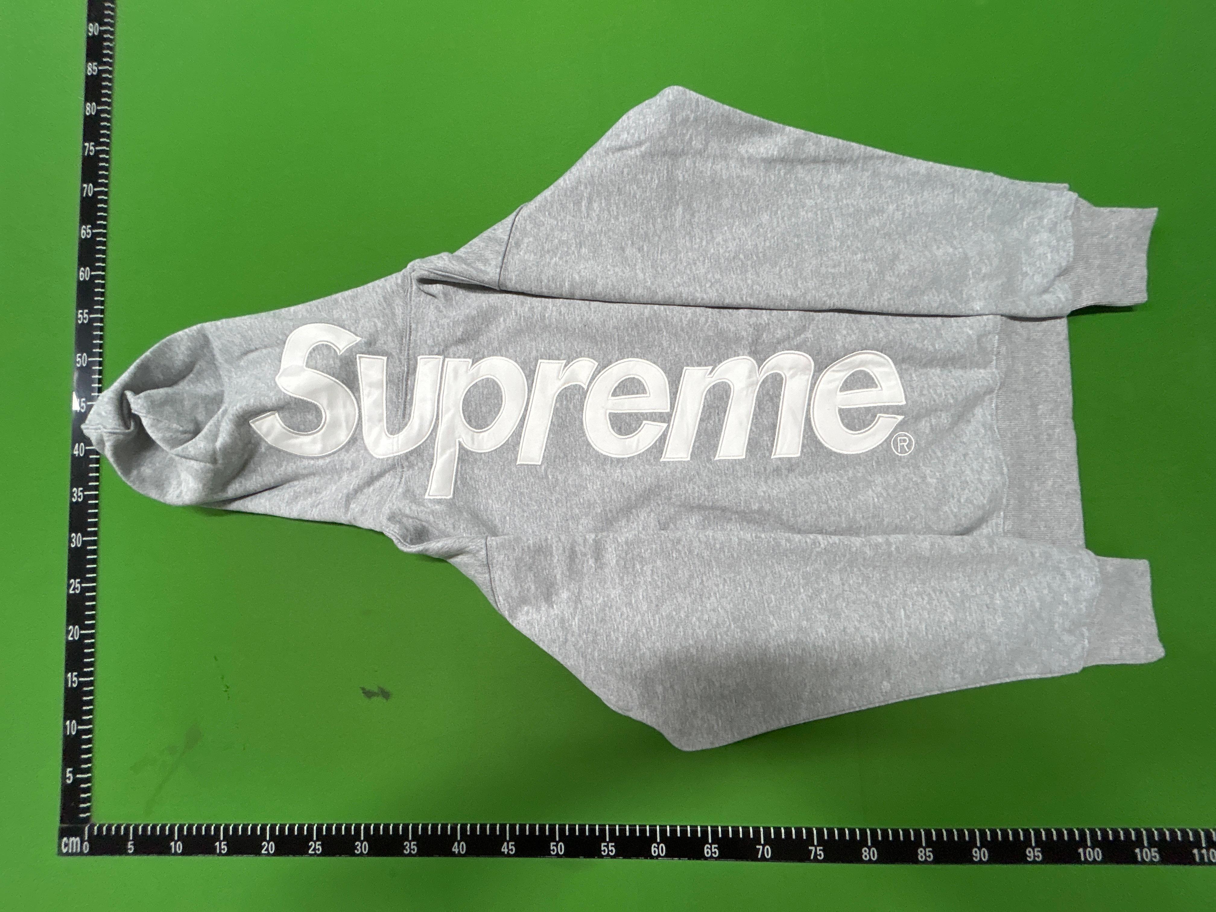 Foto QC 3 de Supreme Satin Applique Hoodie Woodland Camo