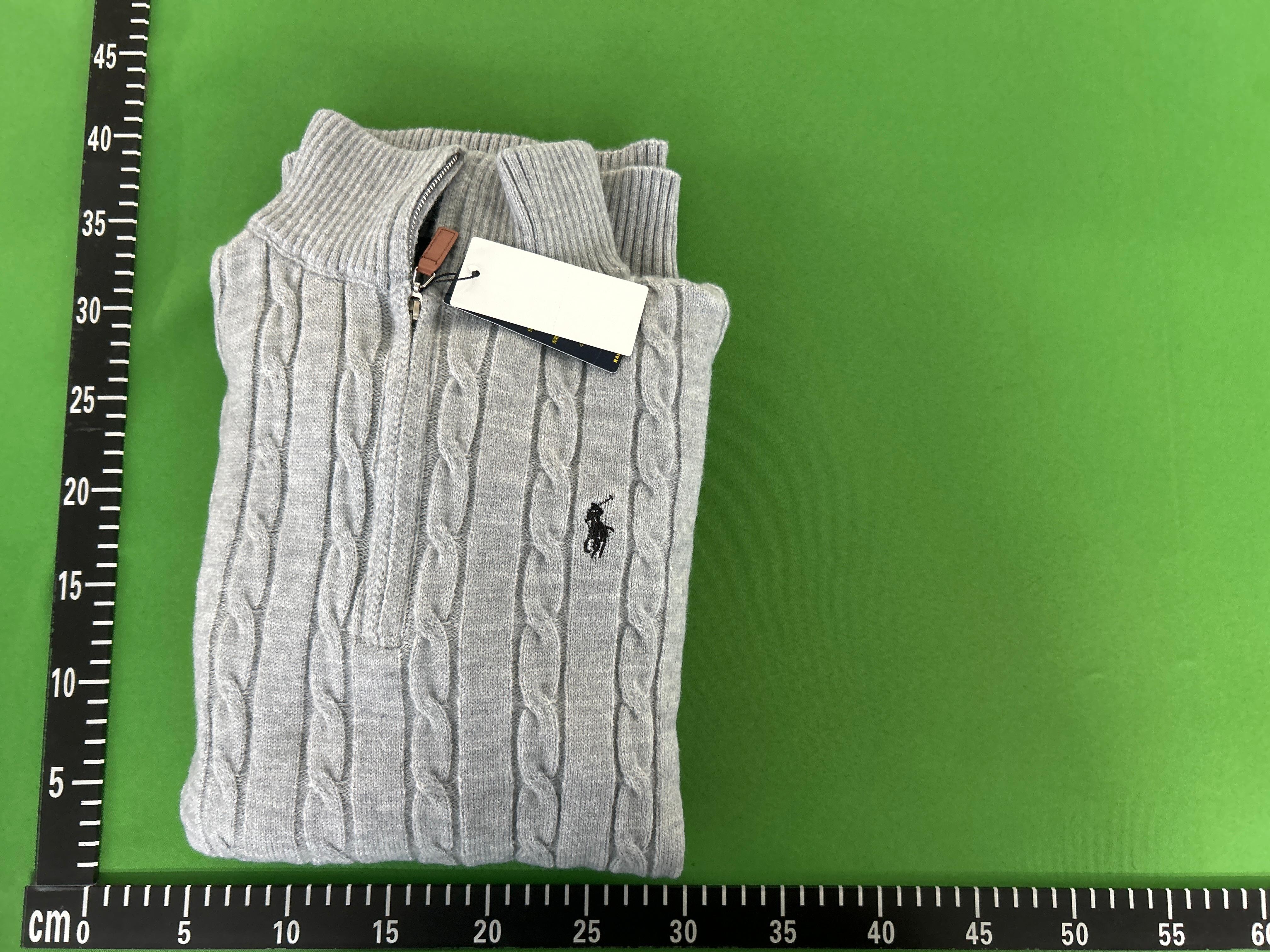 Foto QC 1 de Polo Ralph Lauren Cable Knit Crewneck Sweater Black