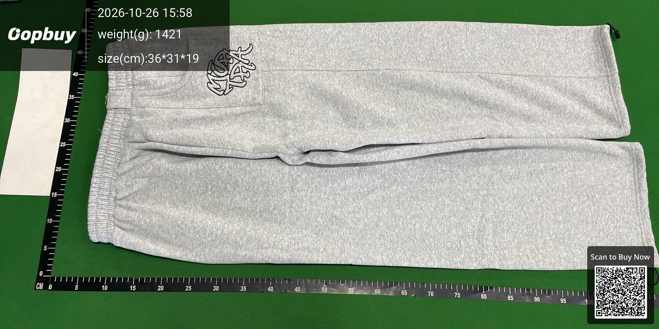 Foto QC 4 de Mertra Sweat Shorts Embroidered Logo Grey