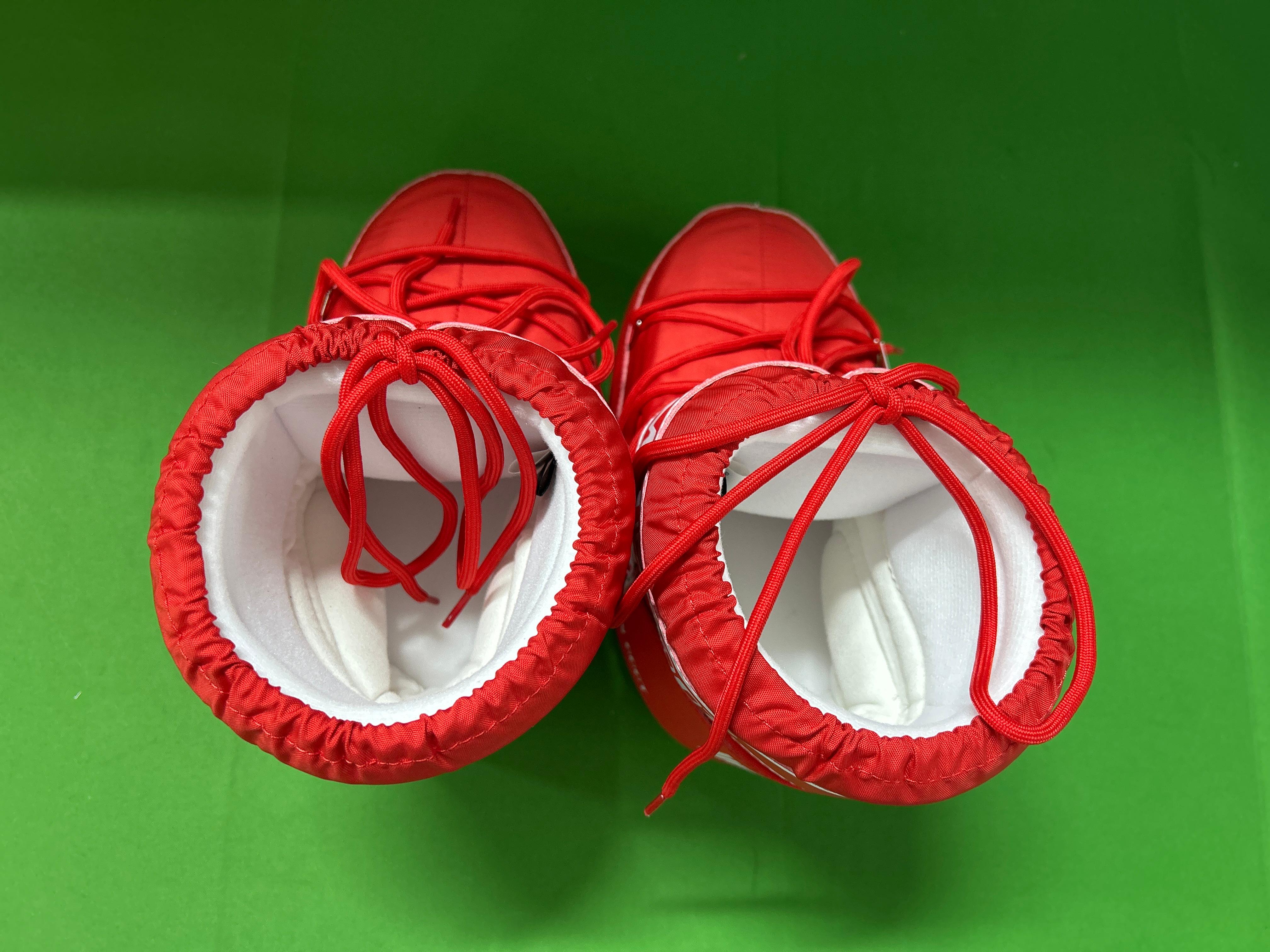 Foto QC 3 de Moon Boot Icon Low Suede