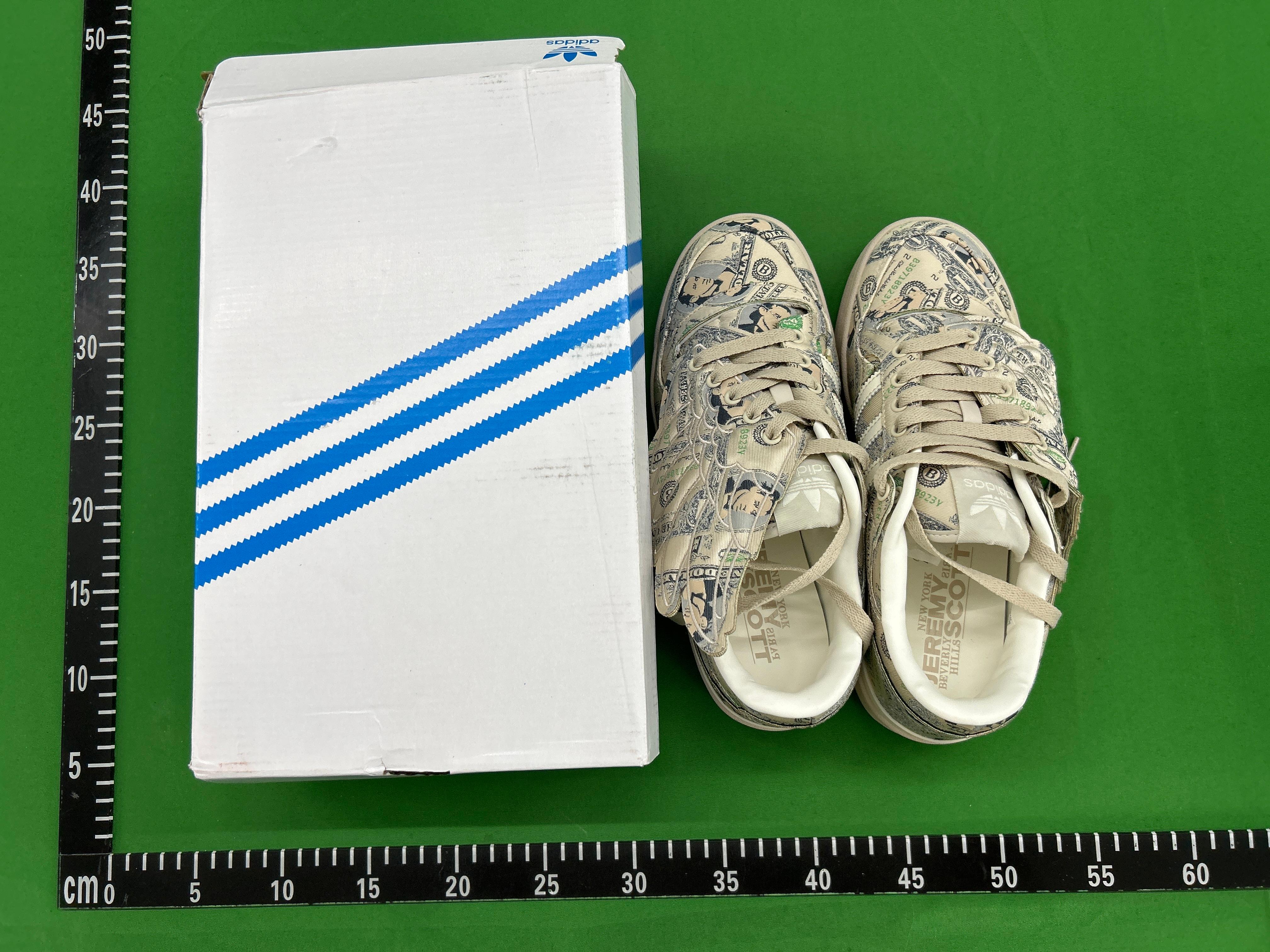 Foto QC 3 de adidas Forum Wings 1.0 Low Jeremy Scott Money GX6393