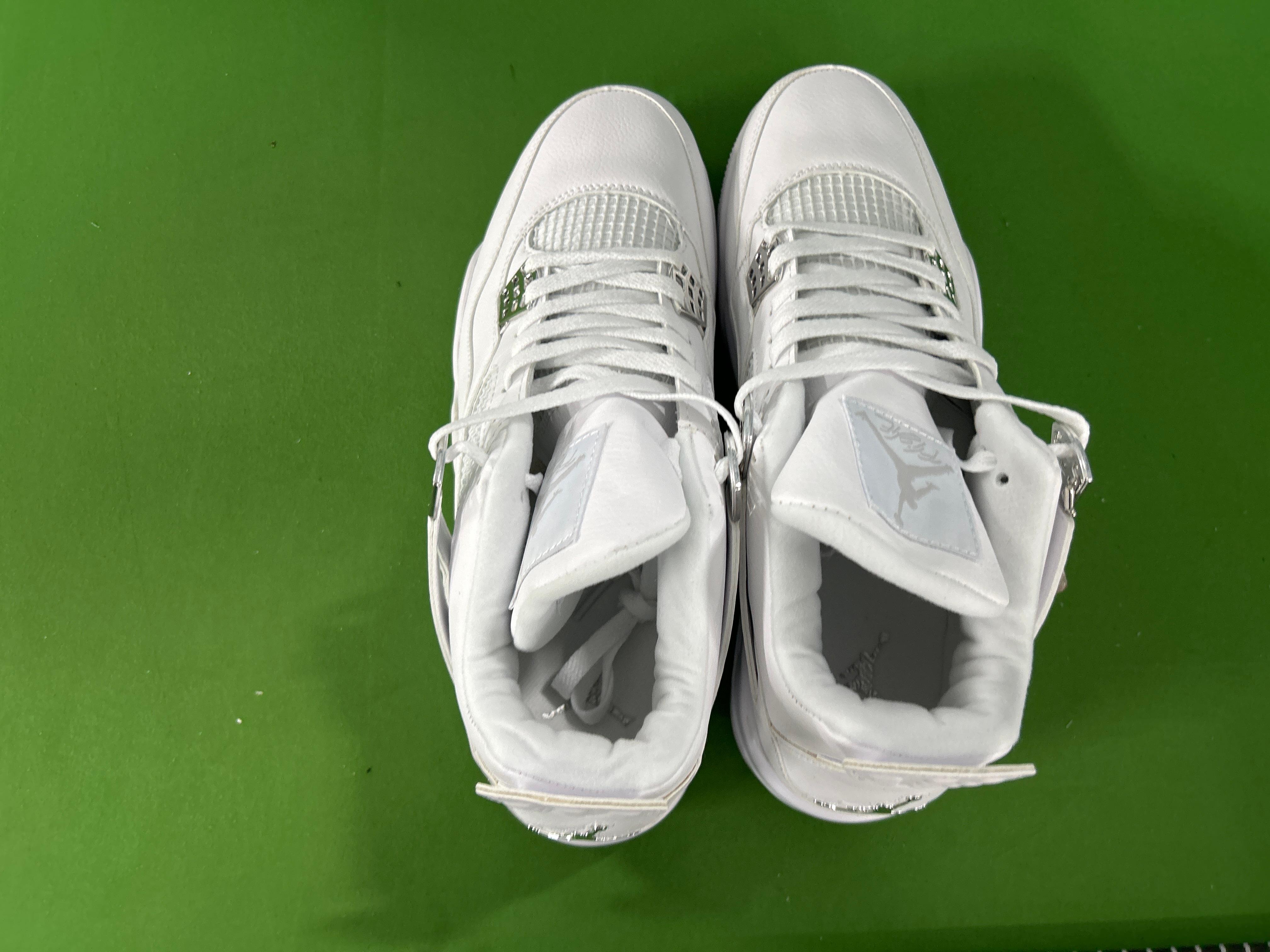 Foto QC 3 de Jordan 3 Retro SE Red Cement CK5692-600