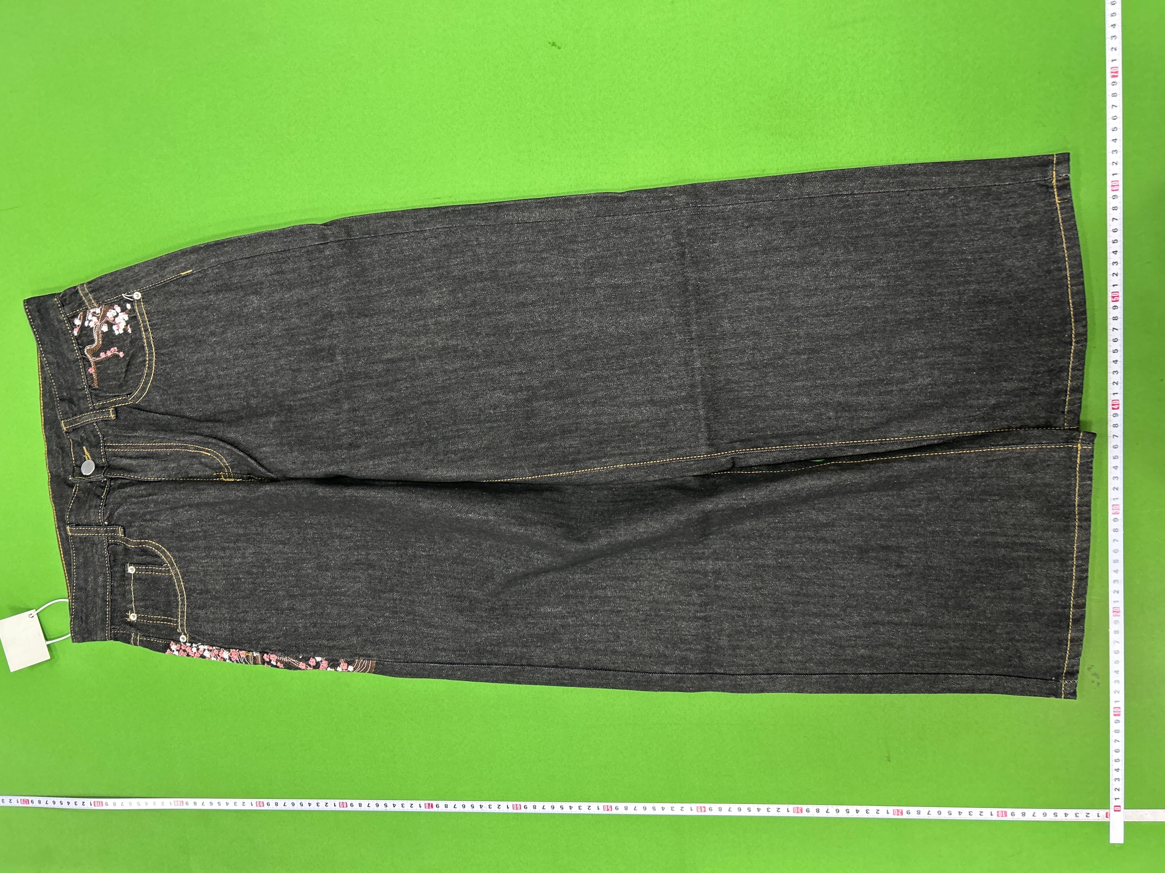 Foto QC 7 de Derschutze Jeans Straight Spider Embroidery Black