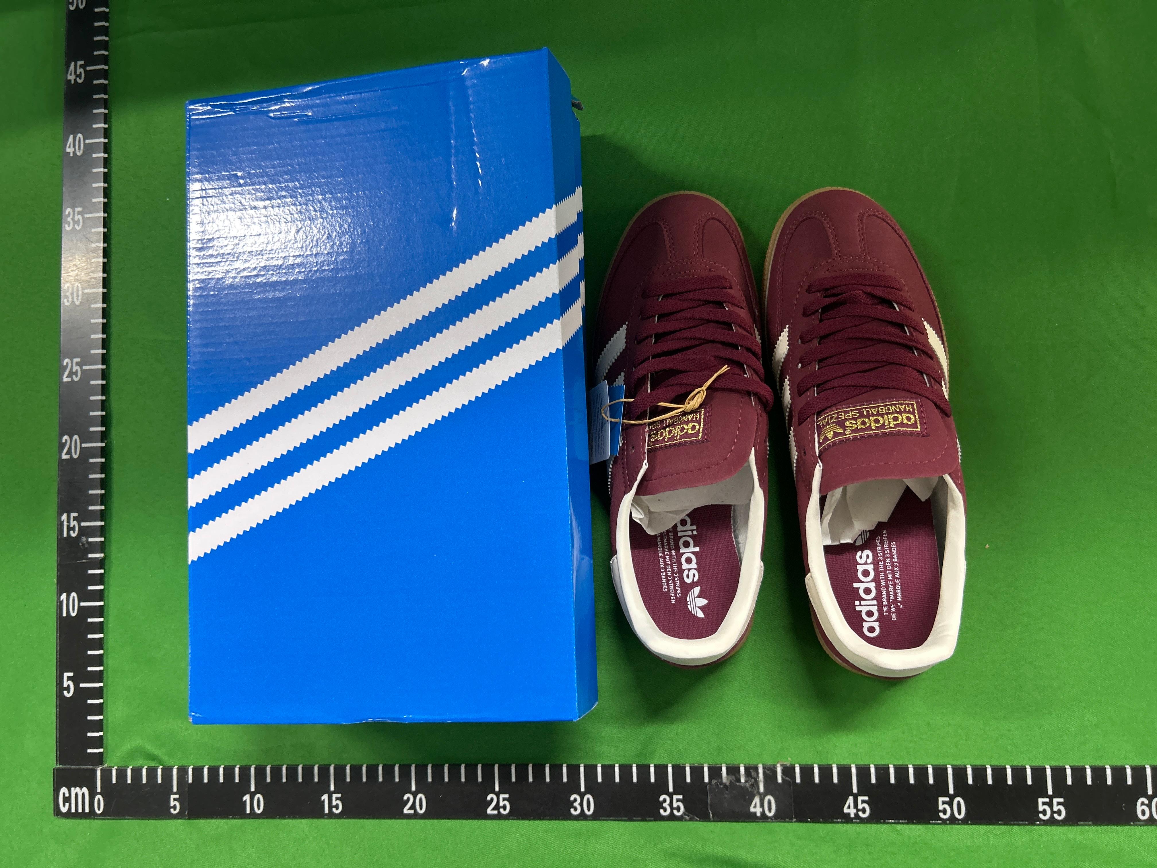 Foto QC 2 de adidas Handball Spezial White Black Gum IE3403