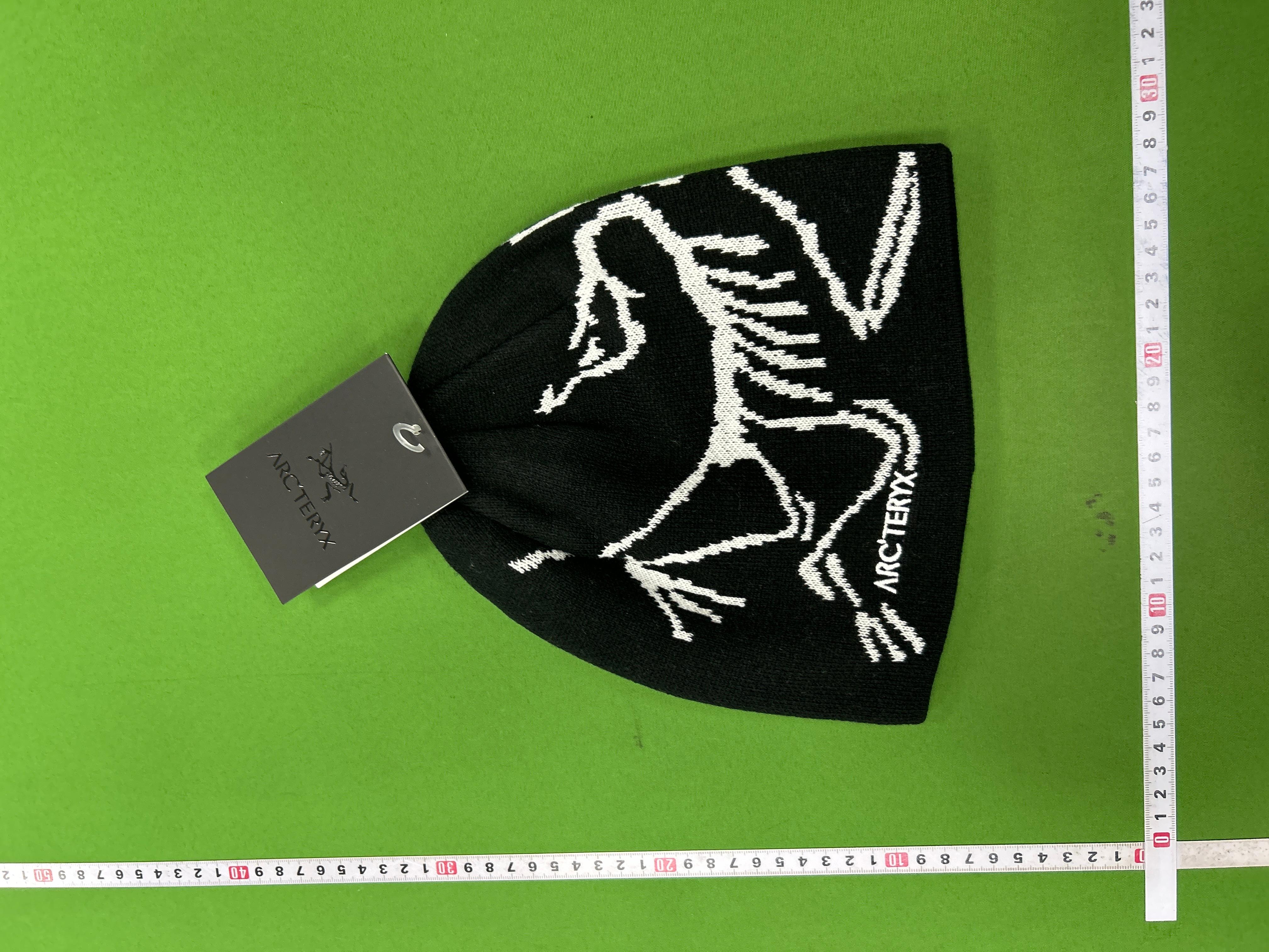 Foto QC 3 de Arc'teryx Bird Head Beanie Yellow