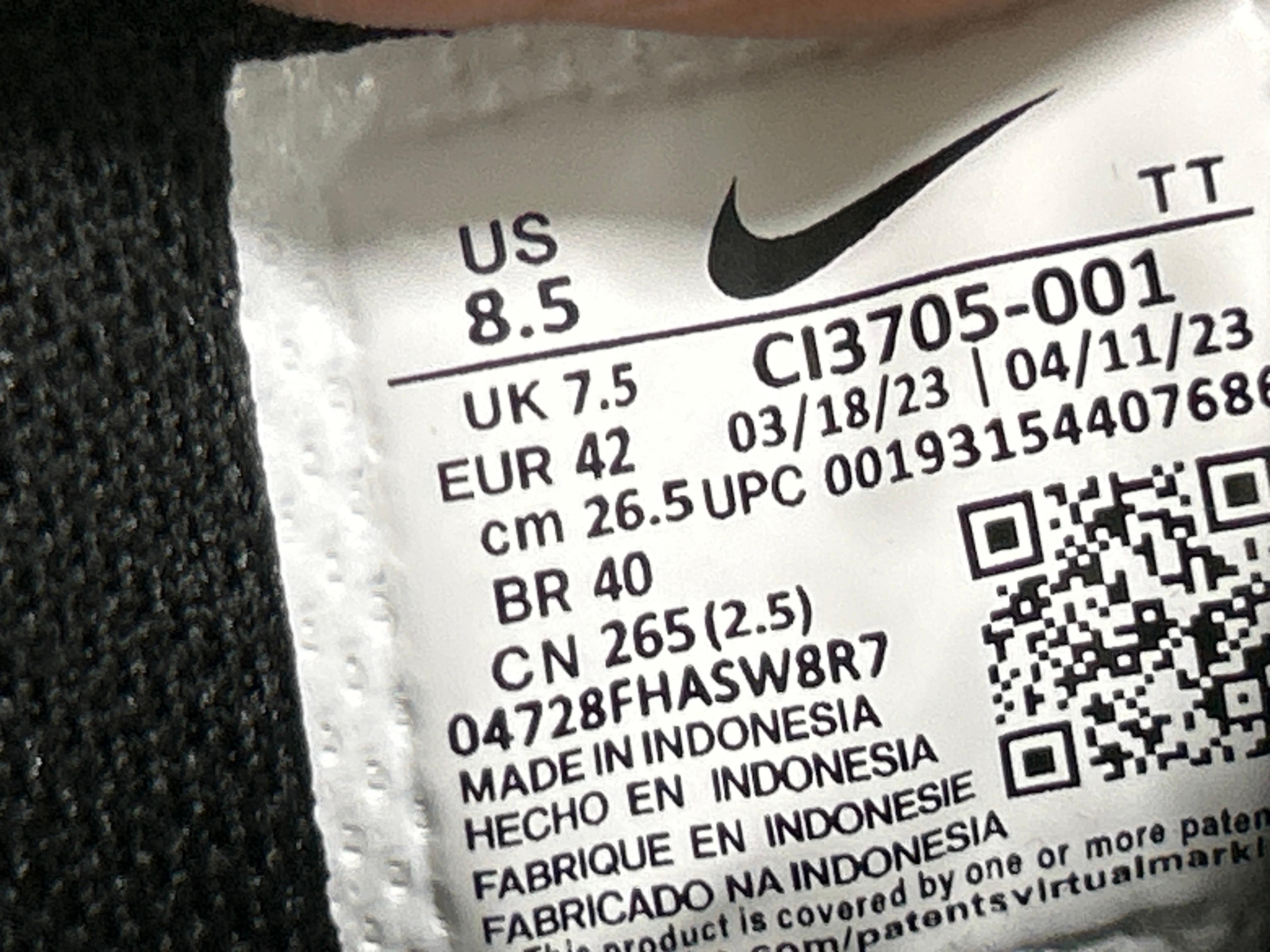 Foto QC 7 de Nike Air Max 95 OG Levi's Black HM4743-001