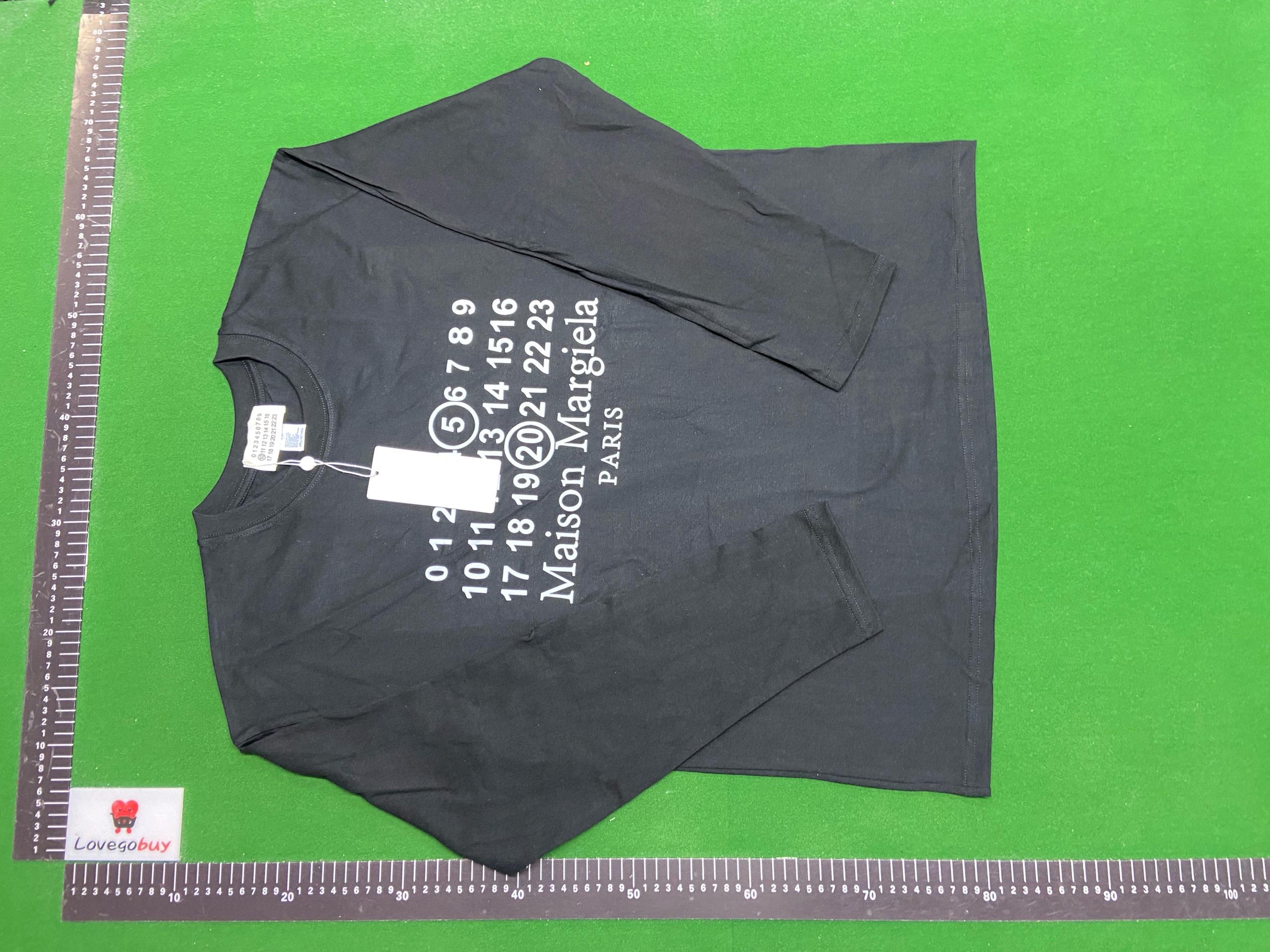 Foto QC 1 de Maison Margiela Numeric Logo Long Sleeve T-shirt White