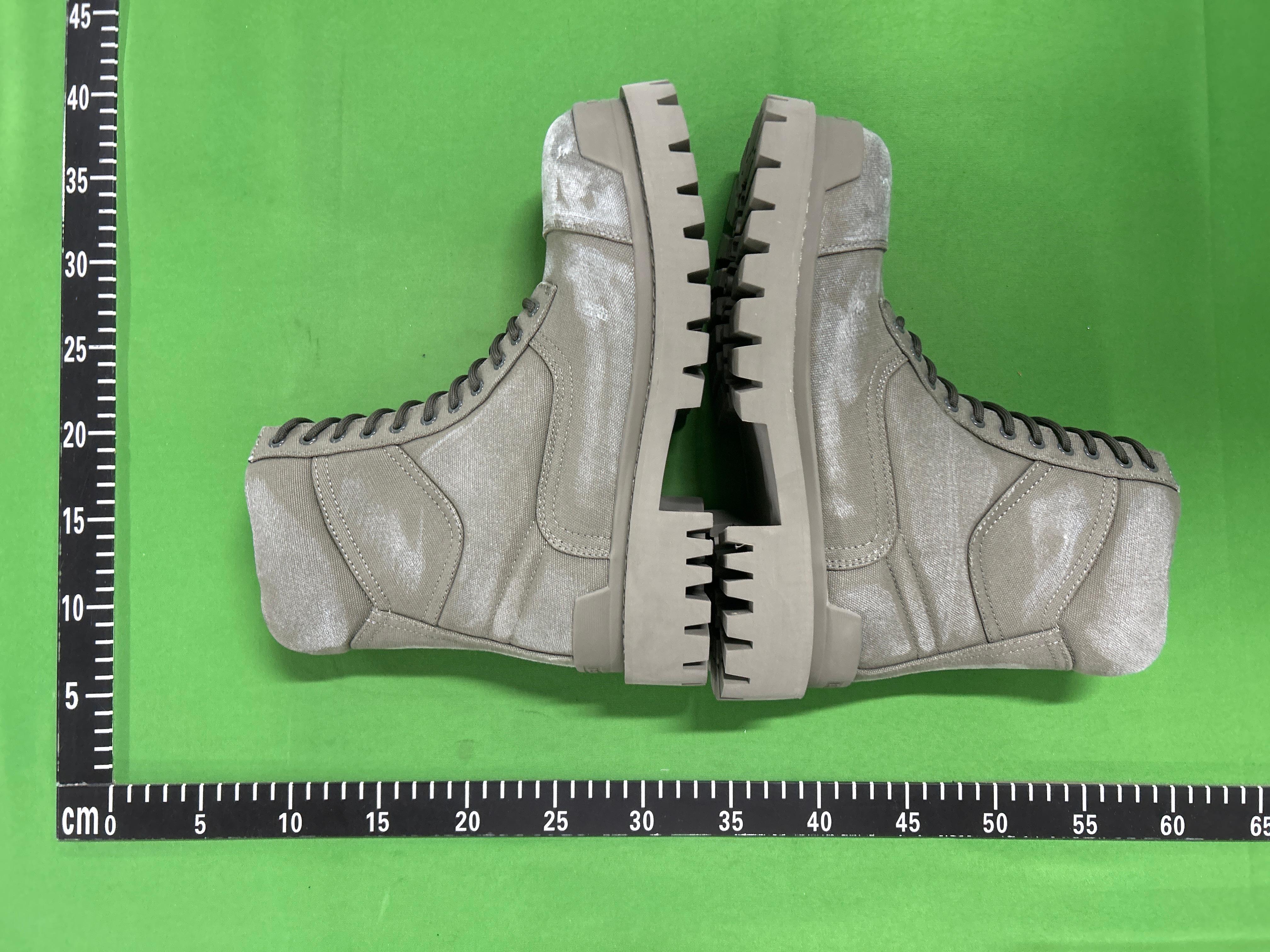 Foto QC 5 de Balenciaga Stomper Leather High Lace-Up Black 805889 W2H11 1000
