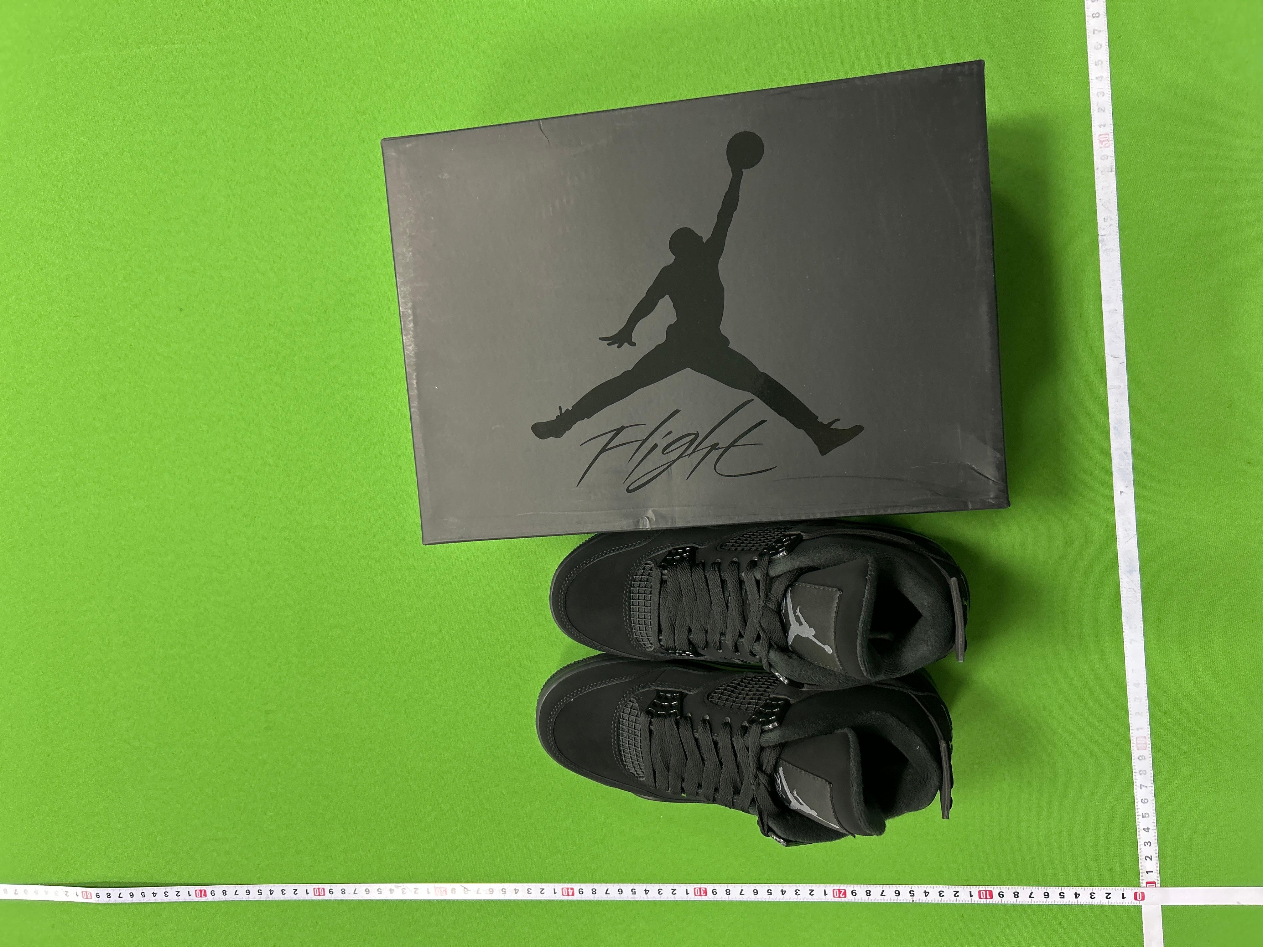 Foto QC 1 de Jordan 4 Retro White Cement 840606-192