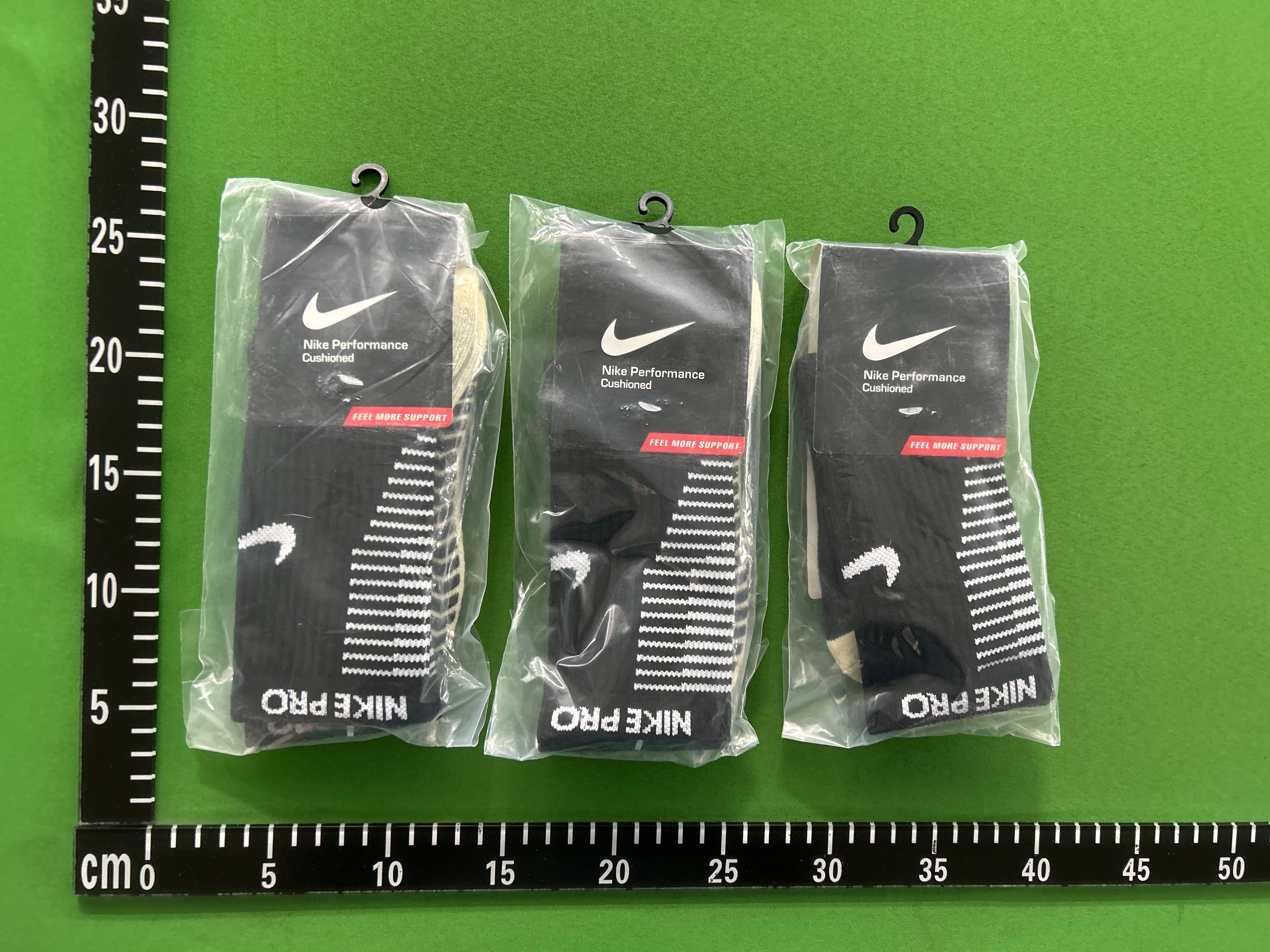 Foto QC 1 de Nike Pro Crew Socks Anti-Slip Cushioned White Black