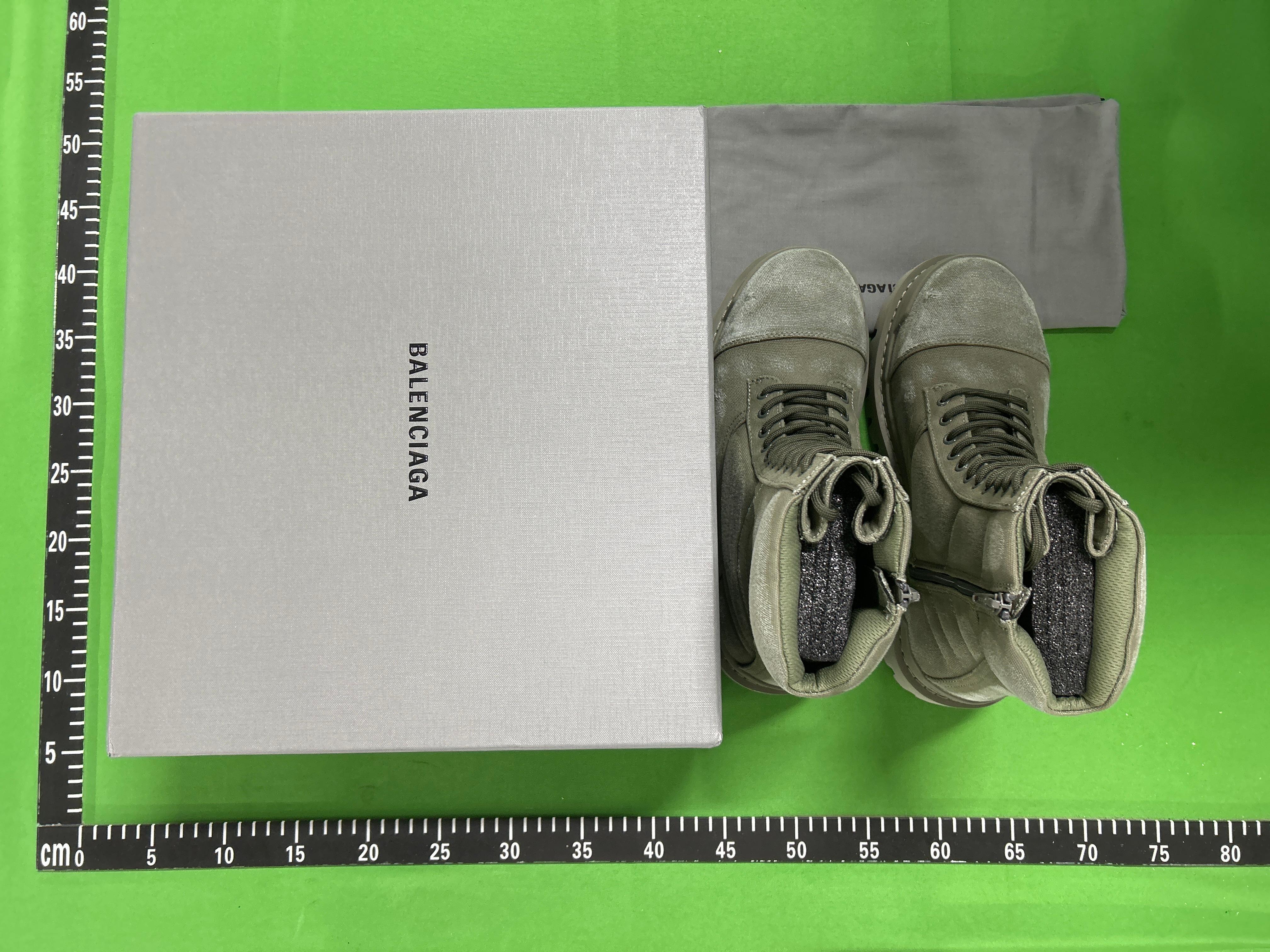 Foto QC 2 de Balenciaga Stomper Leather High Lace-Up Black 805889 W2H11 1000
