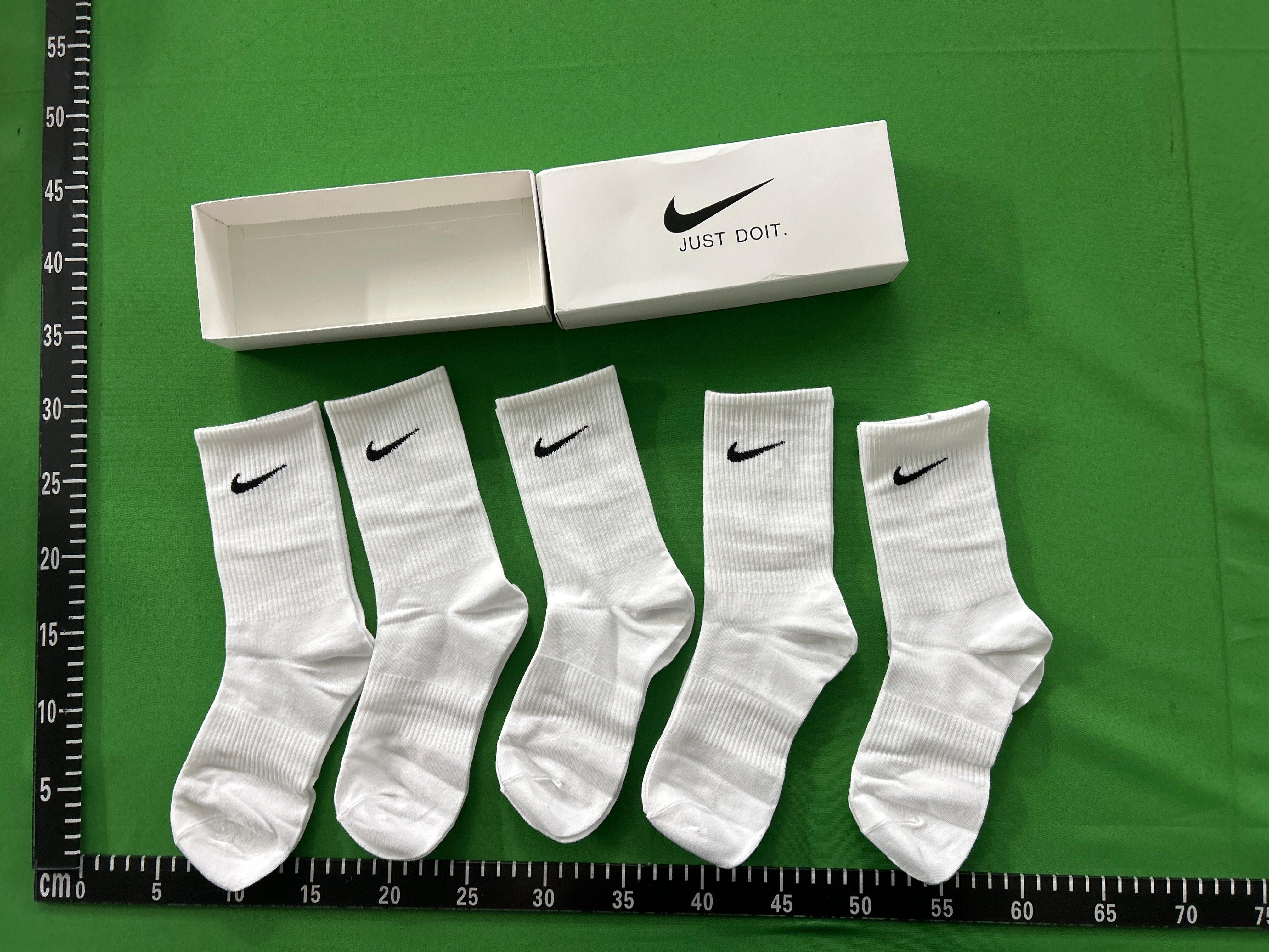 Foto QC 1 de Nike Crew Socks Swoosh White Black
