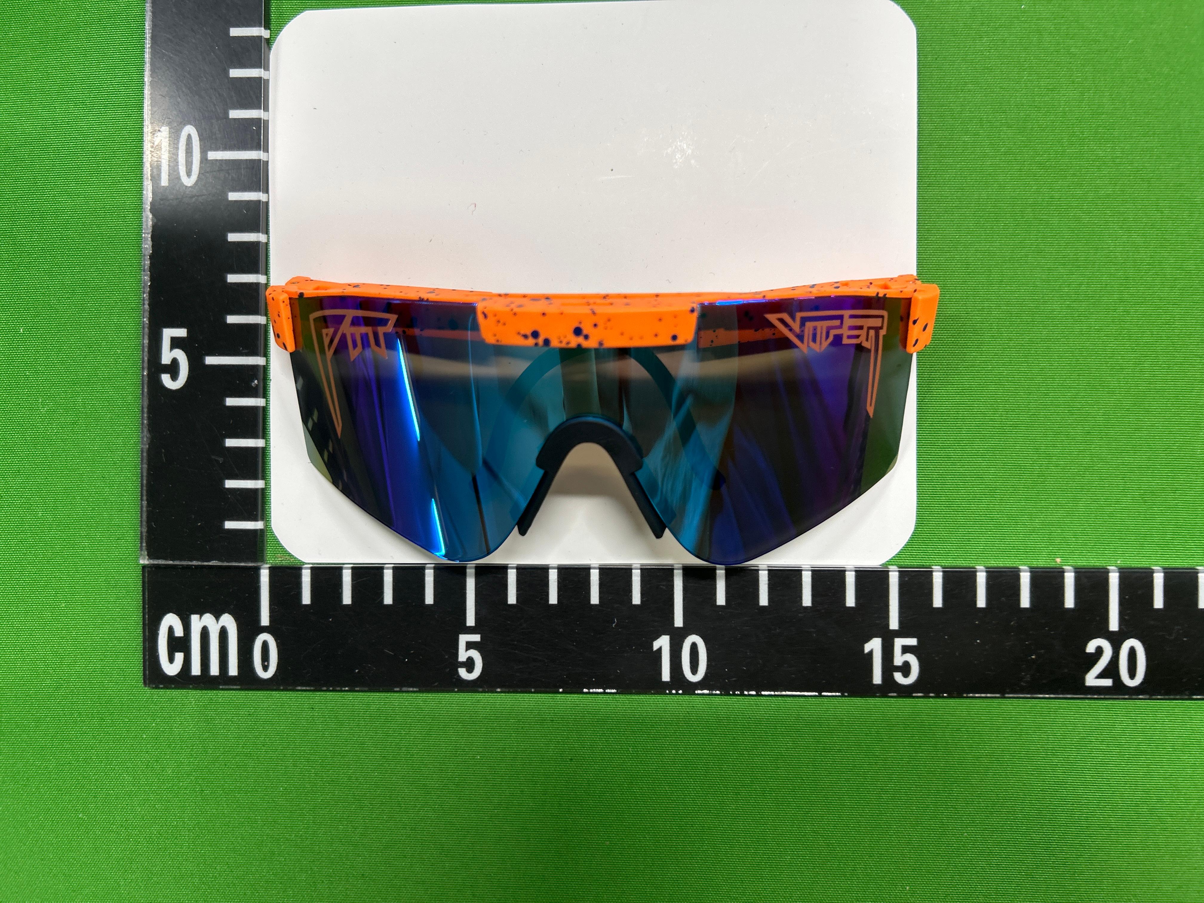 Foto QC 7 de Pit Viper Shield Plastic Sunglasses Stars and Stripes Purple Mirror (The Merika)