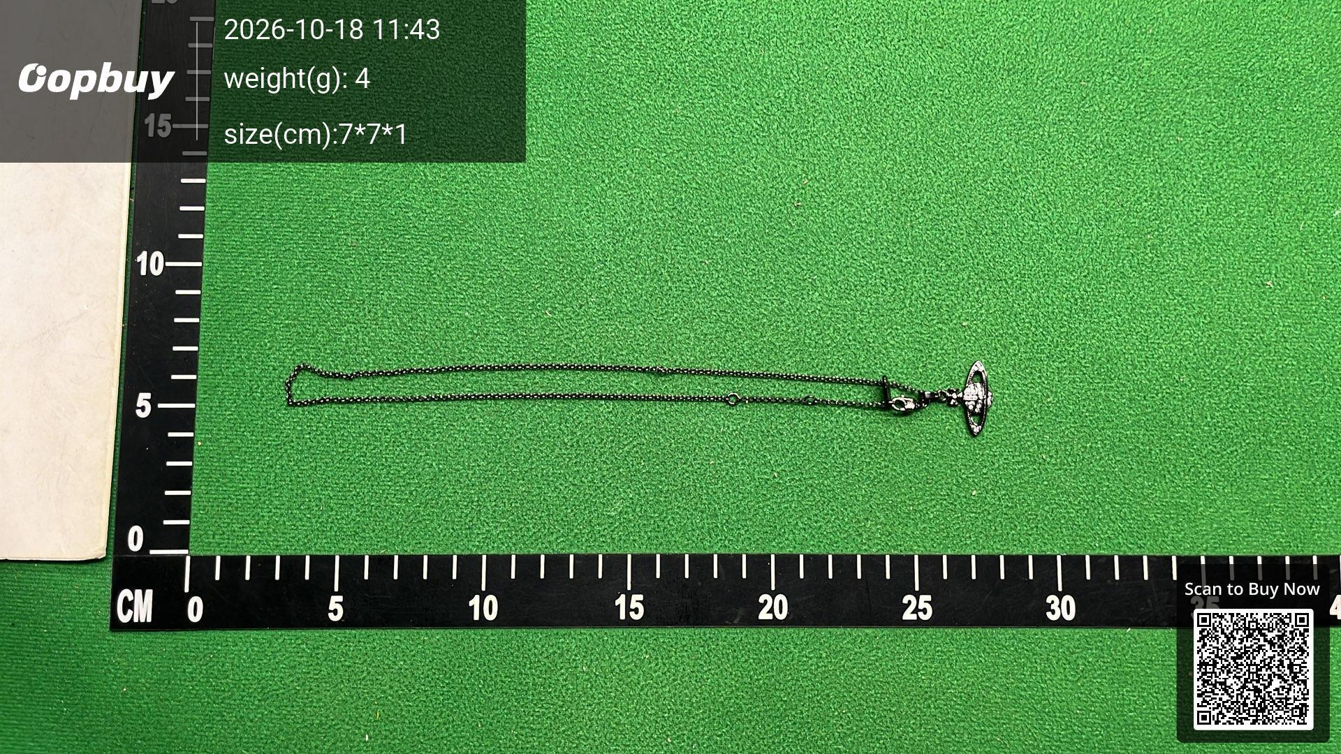 Foto QC 3 de Vivienne Westwood Orb Necklace Metal Crystal Silver